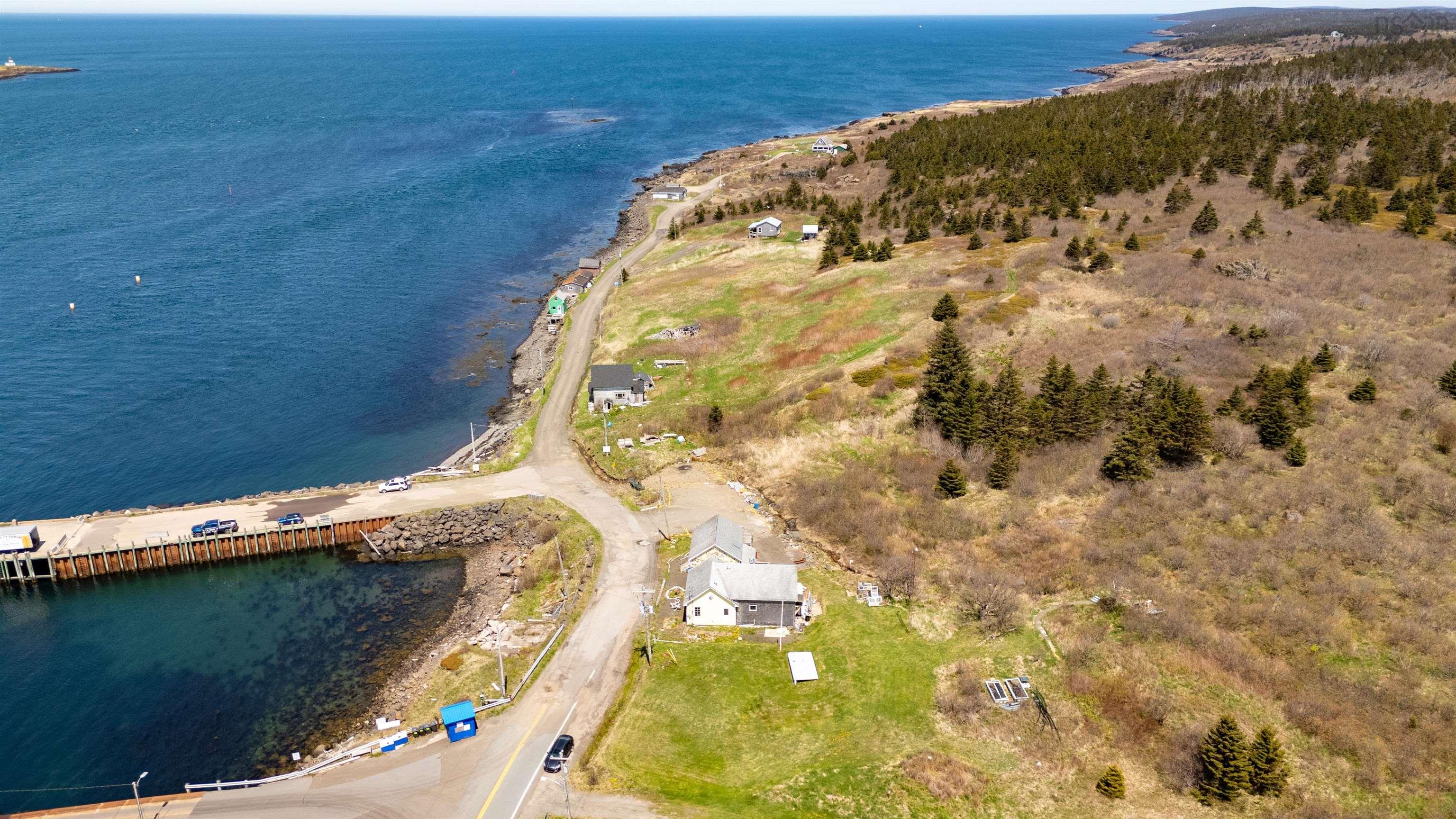 $269,000.00: 15 Highway 217, Freeport