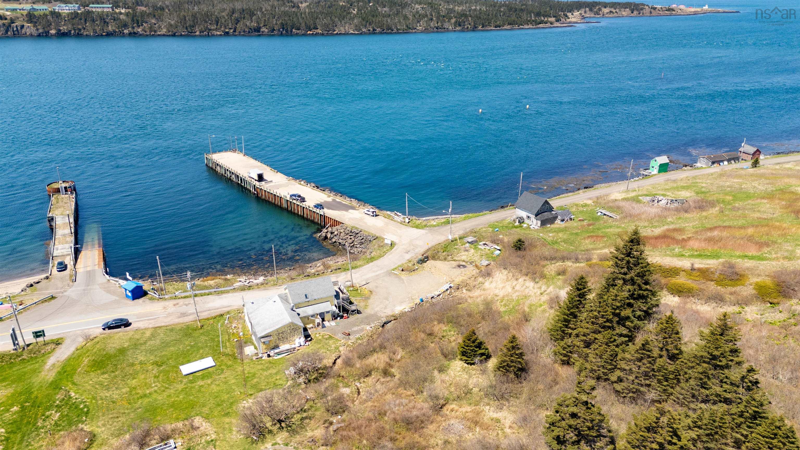 $269,000.00: 15 Highway 217, Freeport