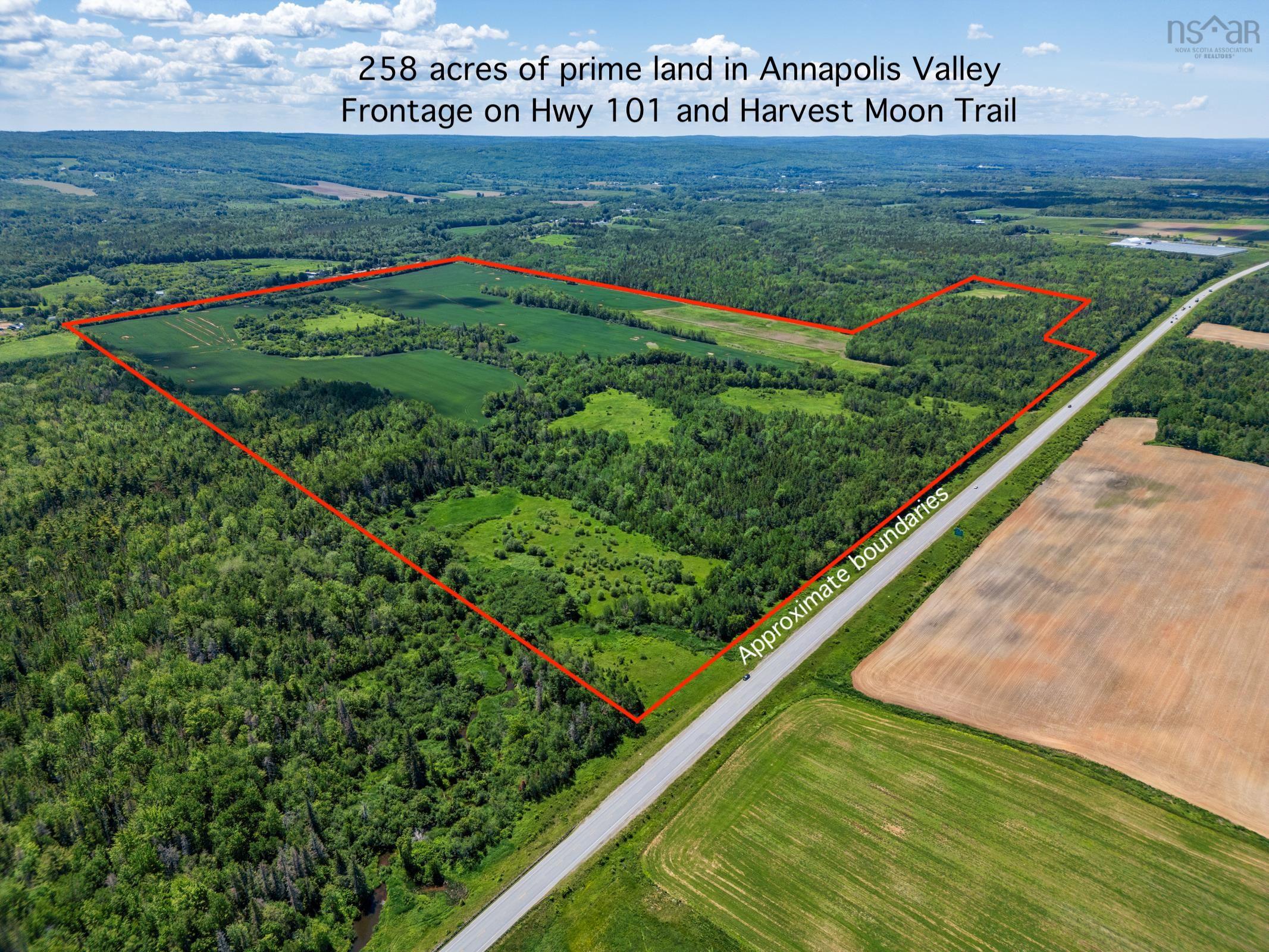 $515,000.00: Lot Highway 1, Brickton