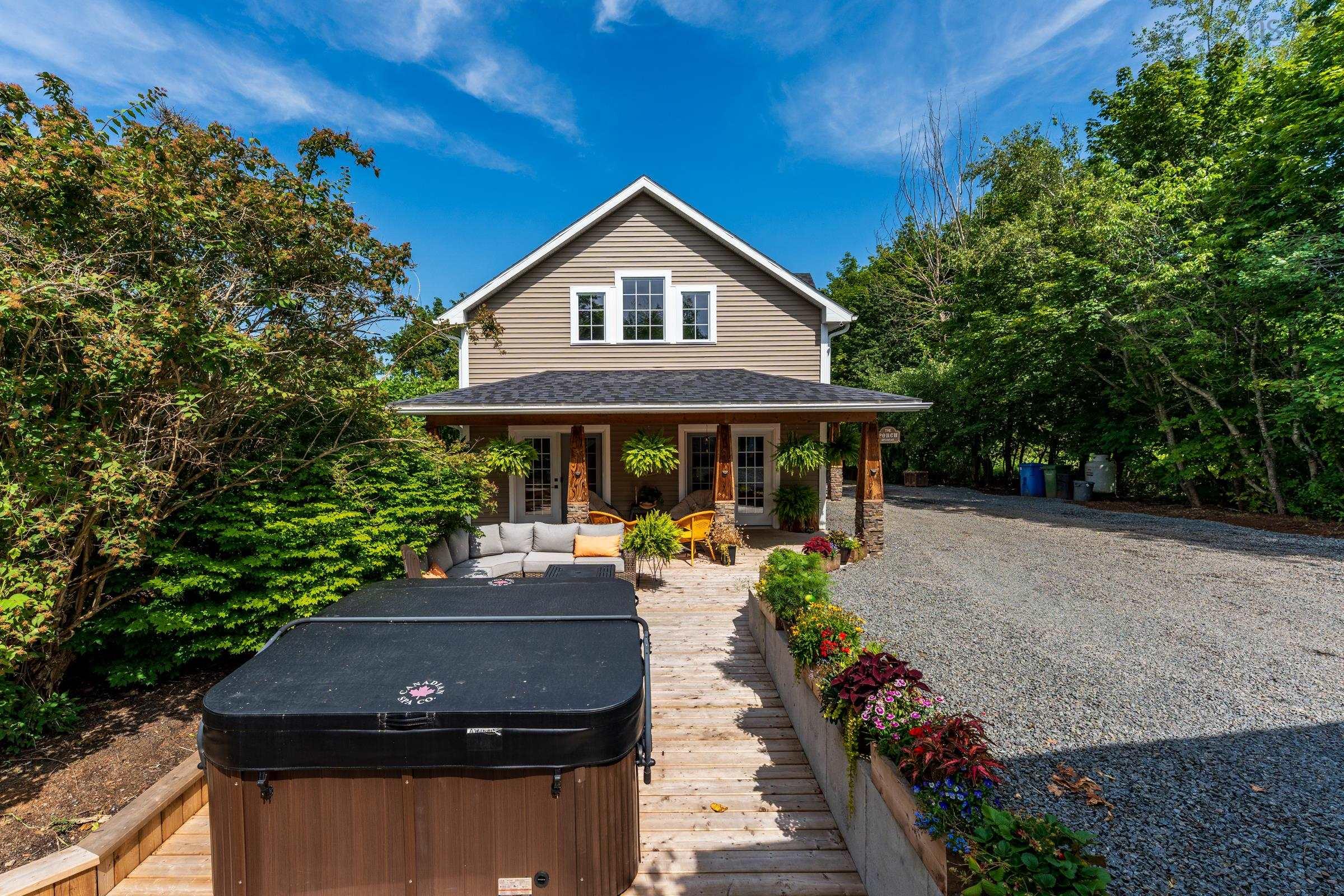 $749,900.00: 1820 Gaspereau River Road, Wallbrook