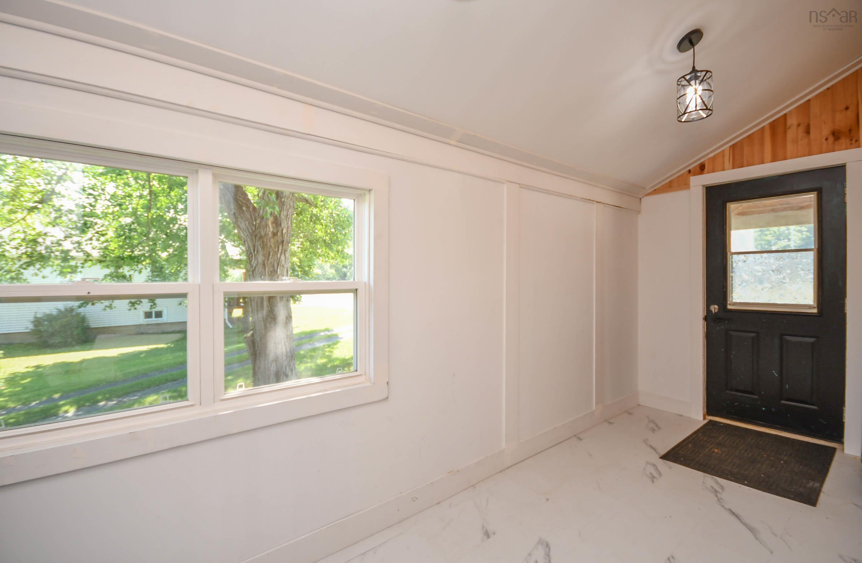 $374,900.00: 16 School Street, Hantsport