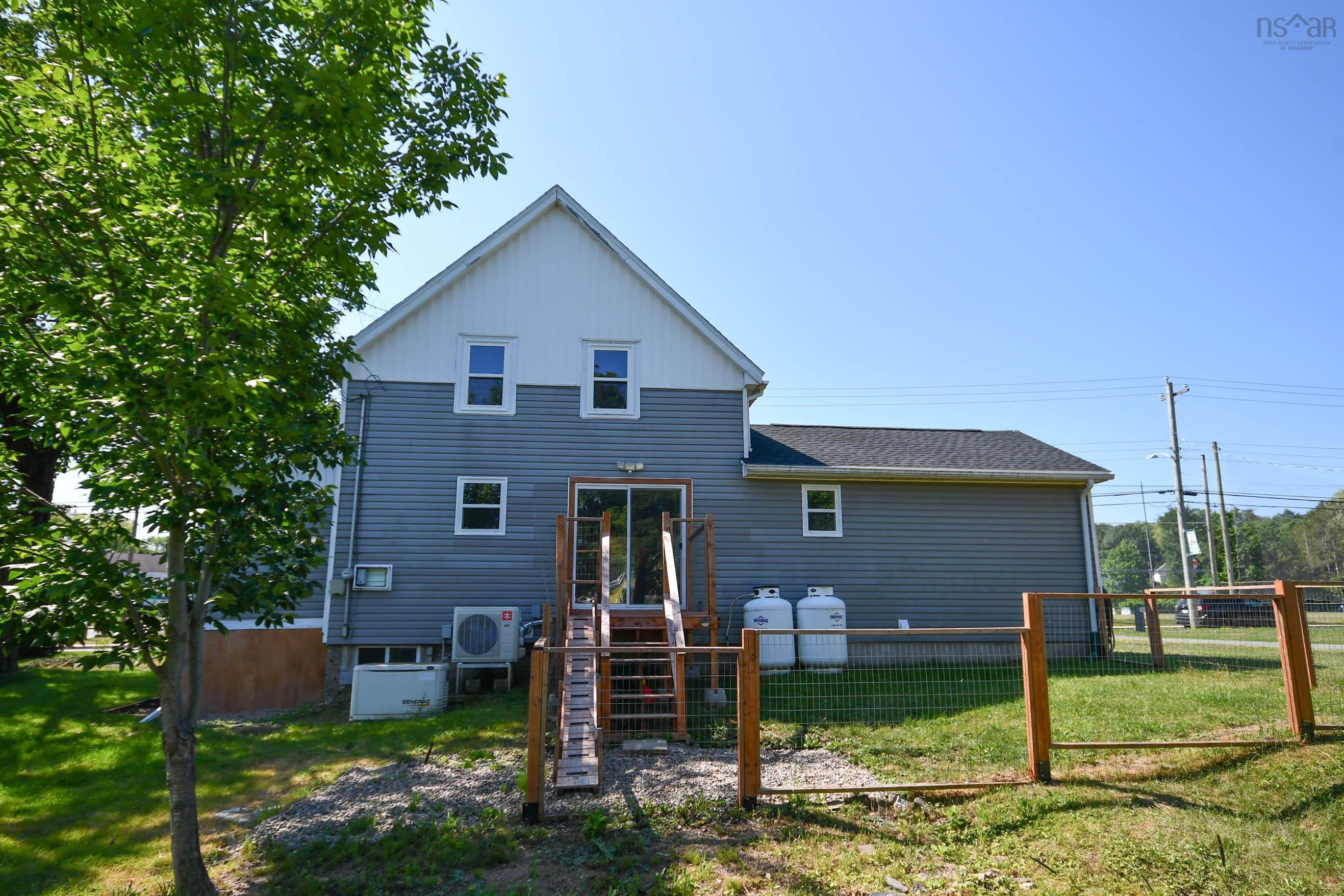 $374,900.00: 16 School Street, Hantsport