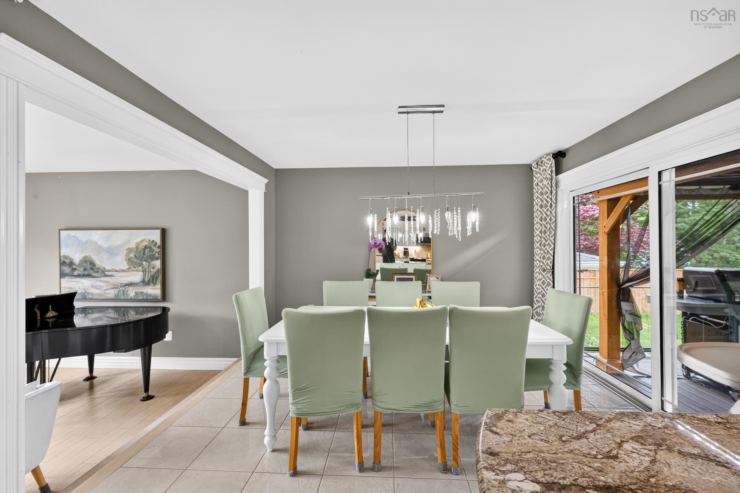 $529,000.00: 58 Erinmore Drive, Sydney