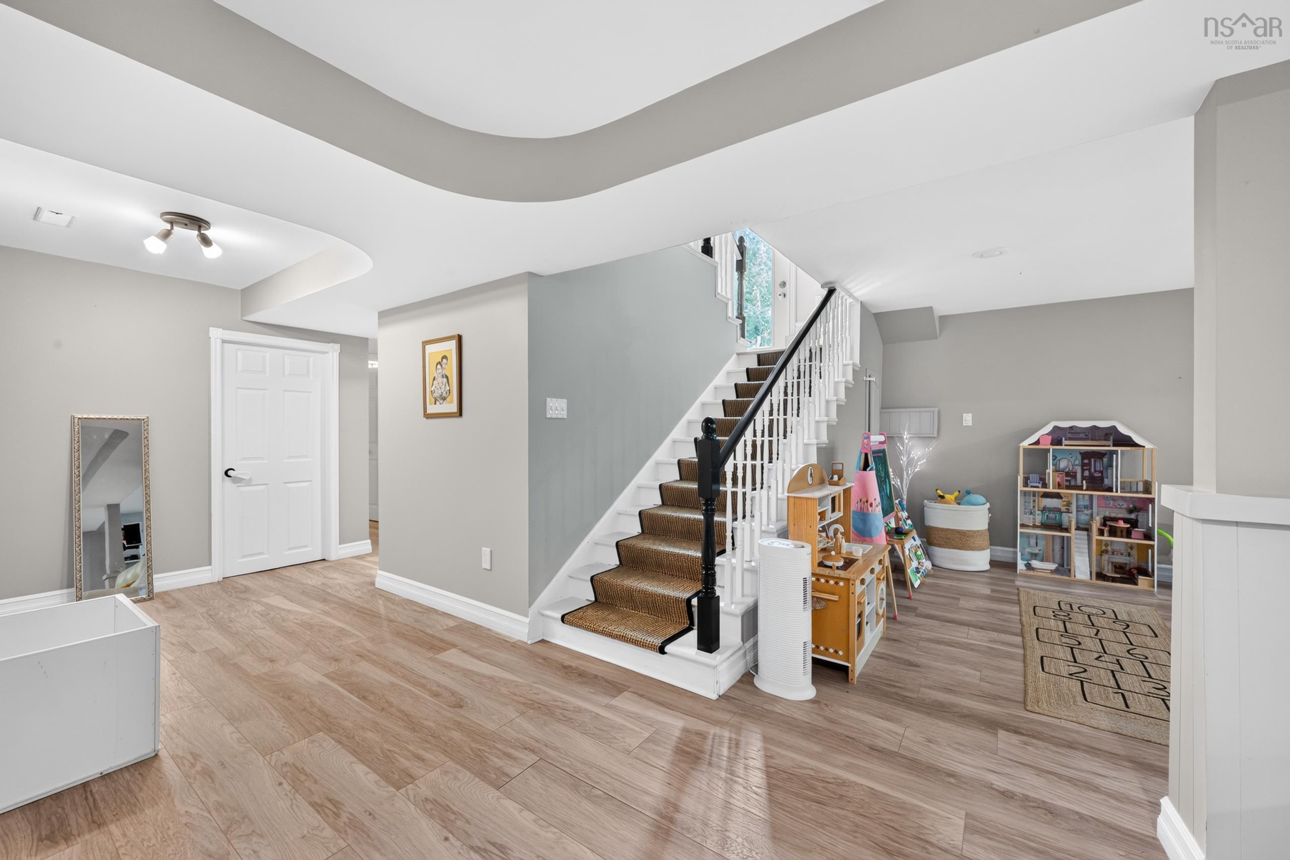 $529,000.00: 58 Erinmore Drive, Sydney