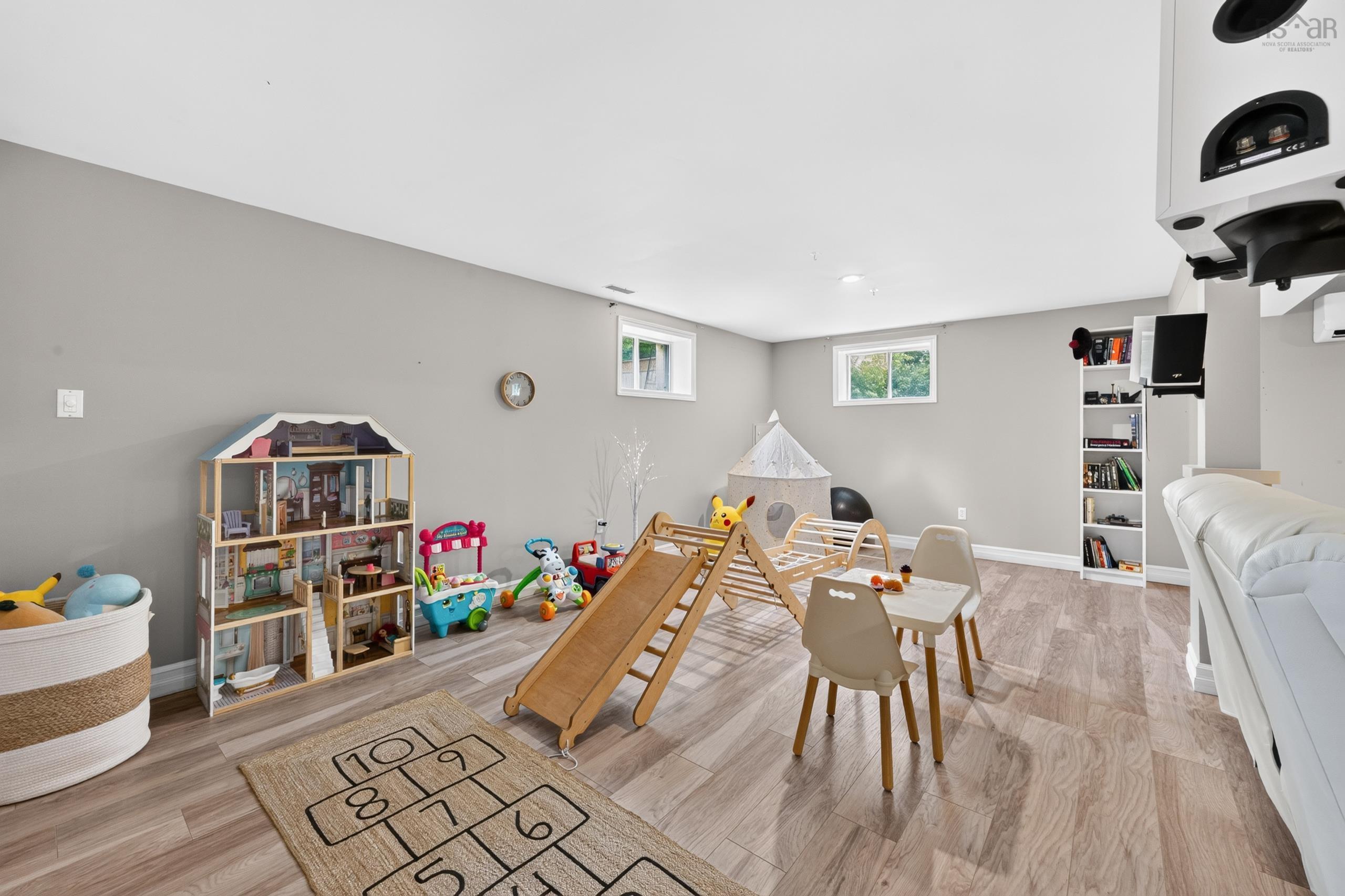 $529,000.00: 58 Erinmore Drive, Sydney
