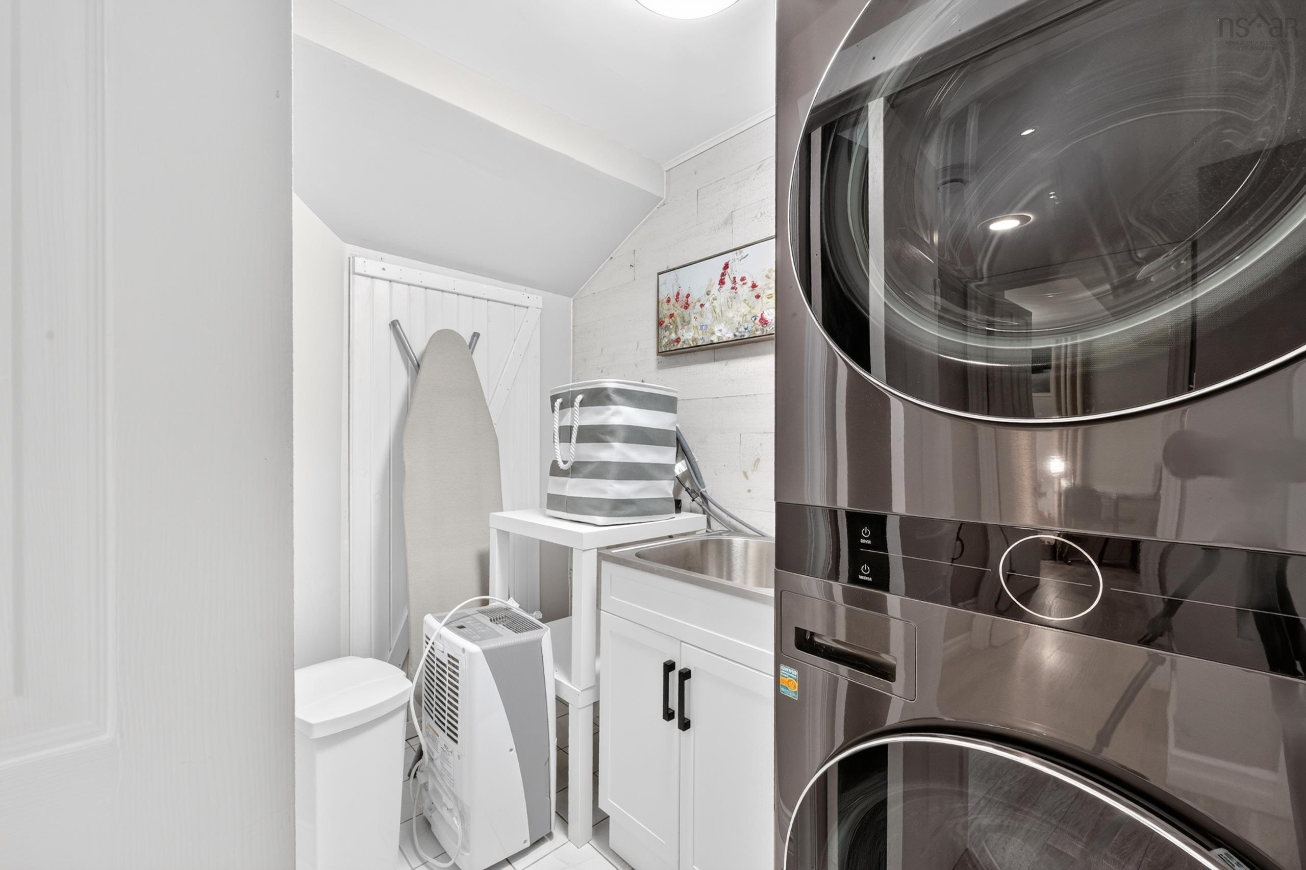$529,000.00: 58 Erinmore Drive, Sydney