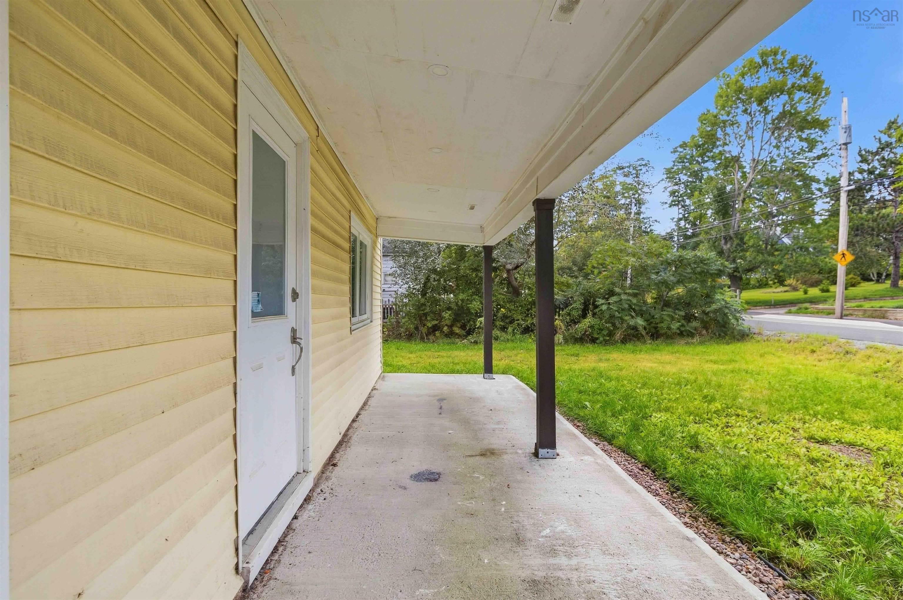 $374,900.00: 89 St. Phillips Street, Bridgewater