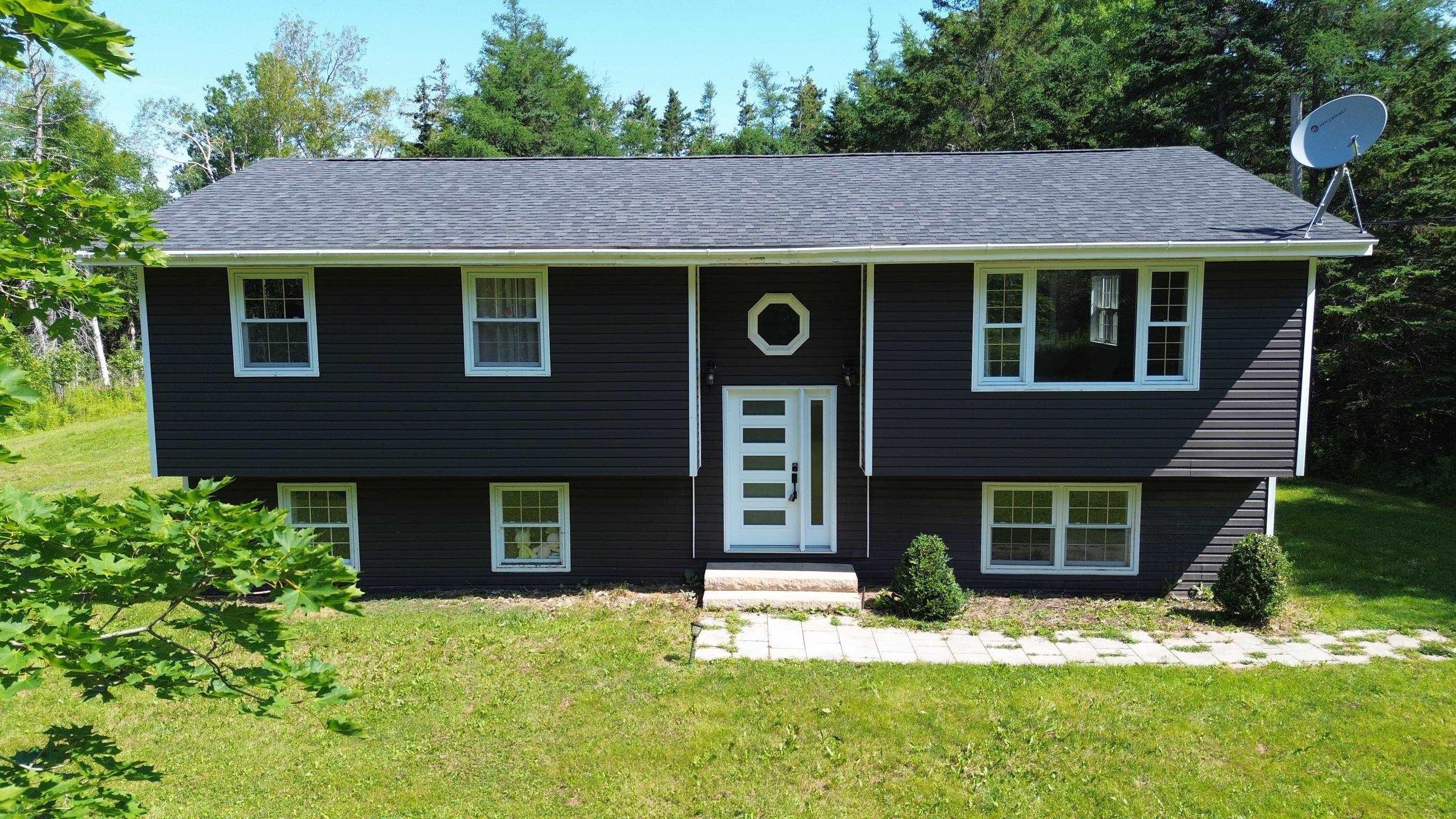 $399,000.00: 9 Old Rocky Ridge, Port Hood