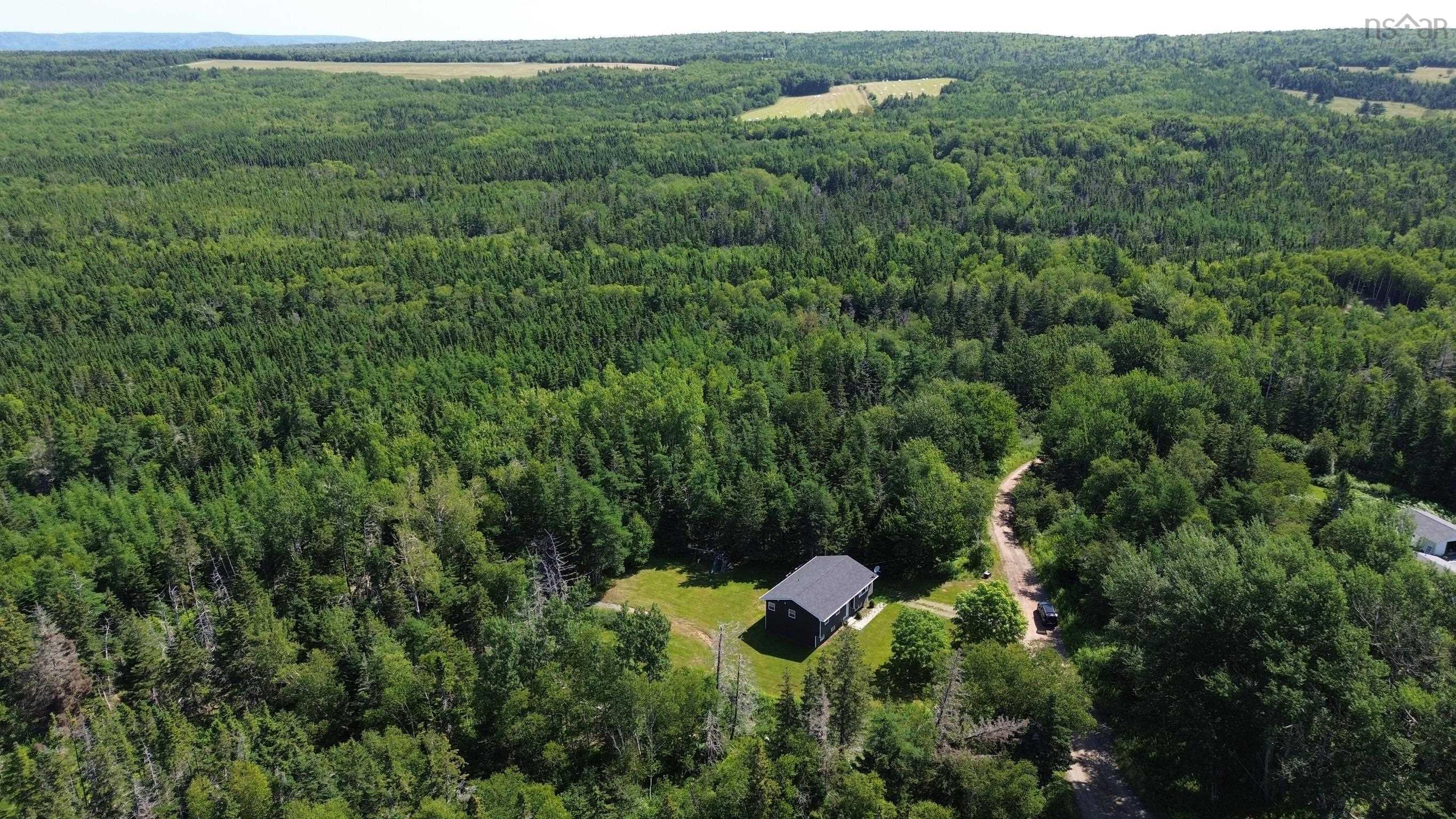 $399,000.00: 9 Old Rocky Ridge, Port Hood