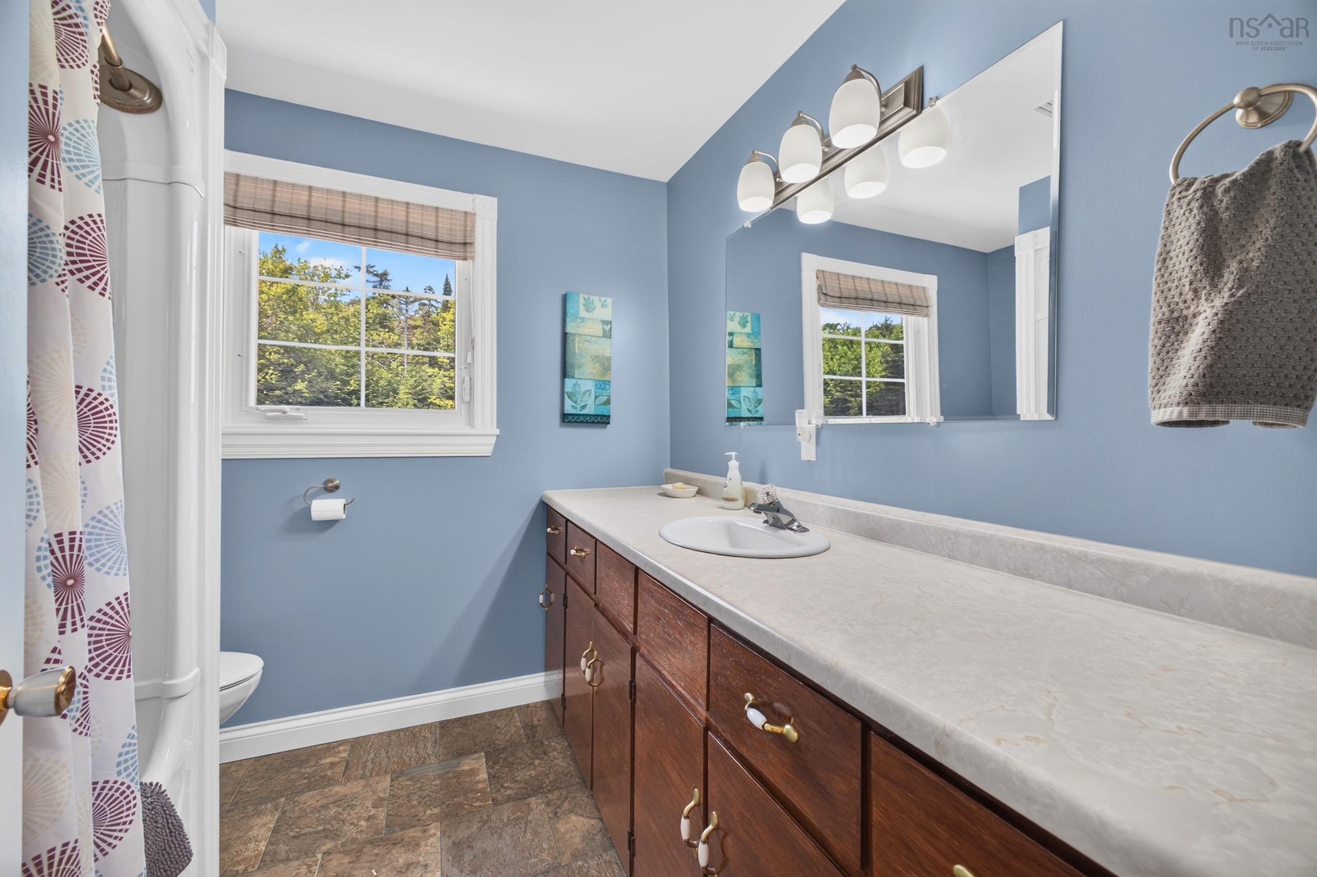 $575,000.00: 60 LOWER HARMONY Road, Harmony