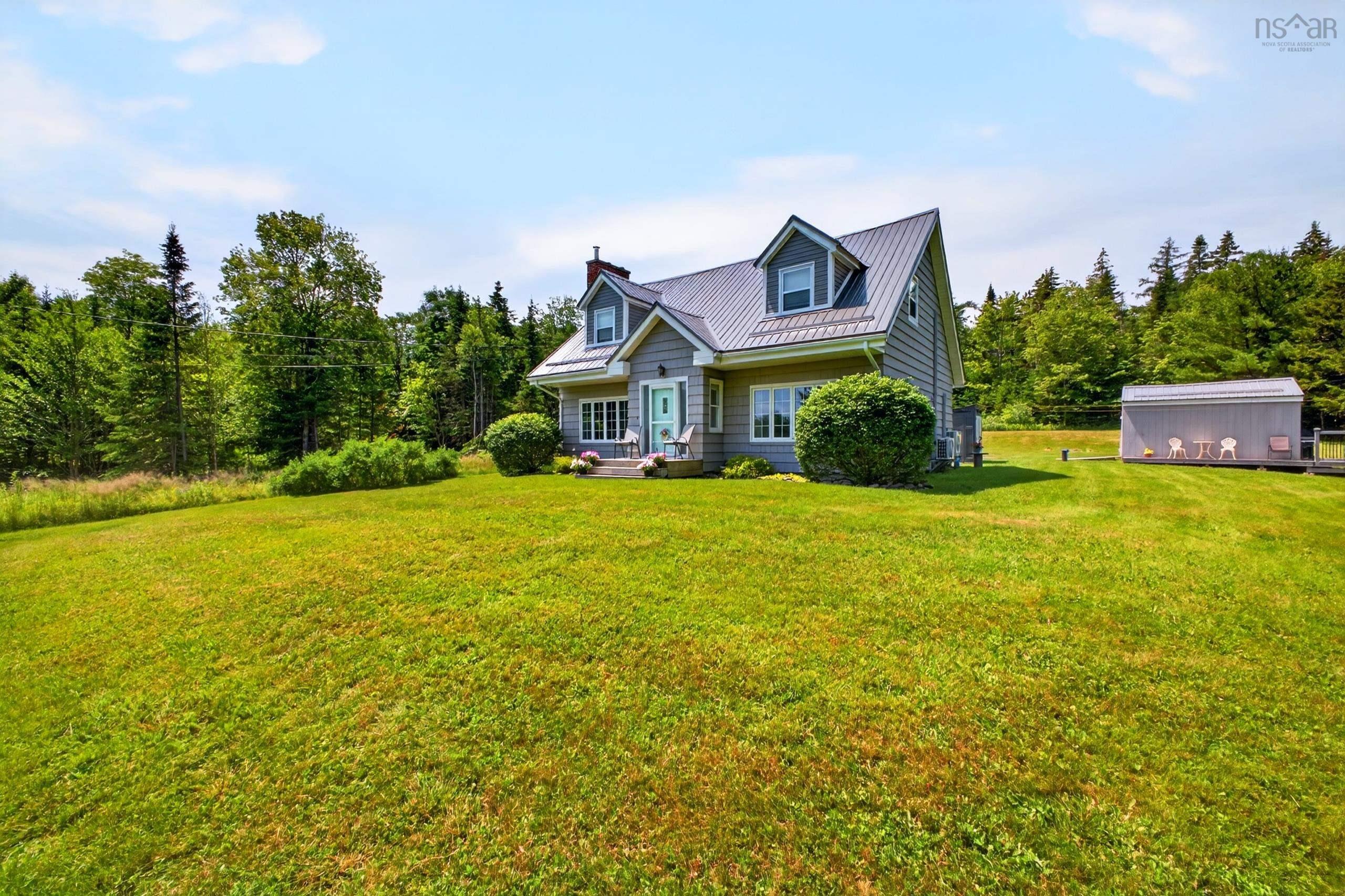 $575,000.00: 60 LOWER HARMONY Road, Harmony