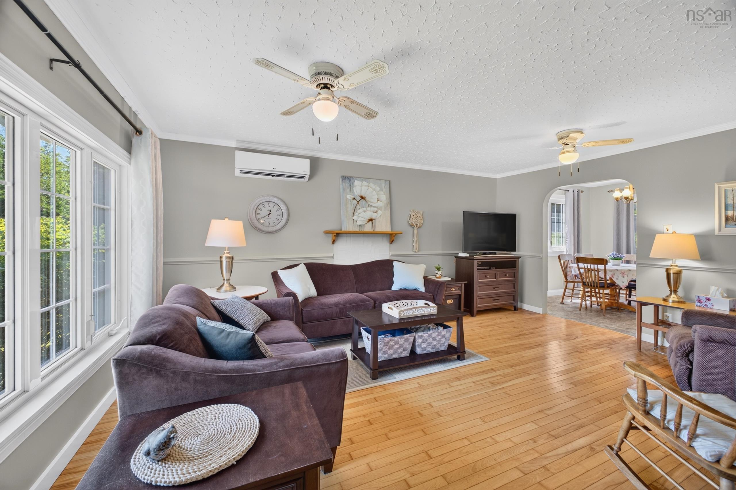 $575,000.00: 60 LOWER HARMONY Road, Harmony