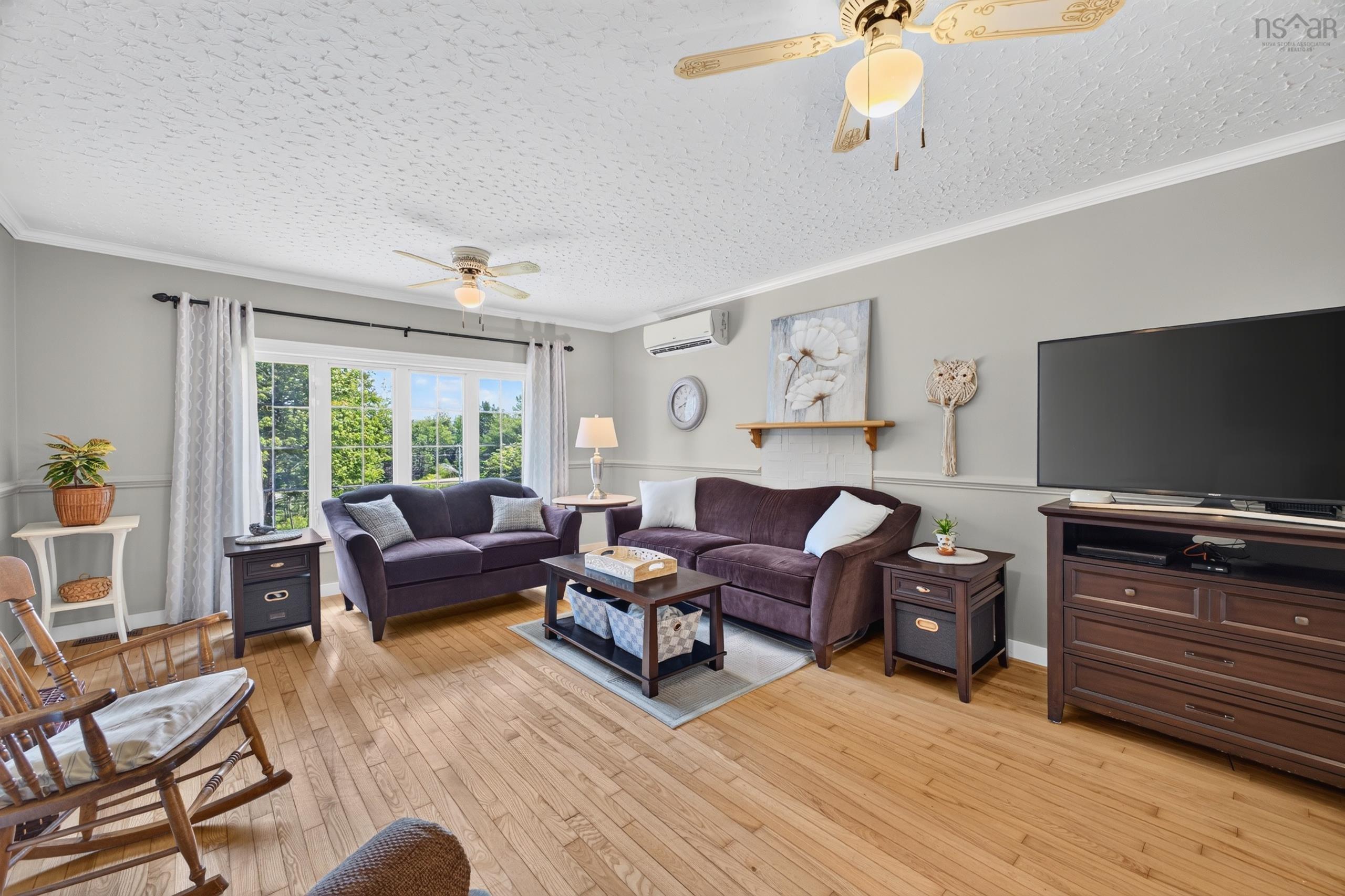 $575,000.00: 60 LOWER HARMONY Road, Harmony
