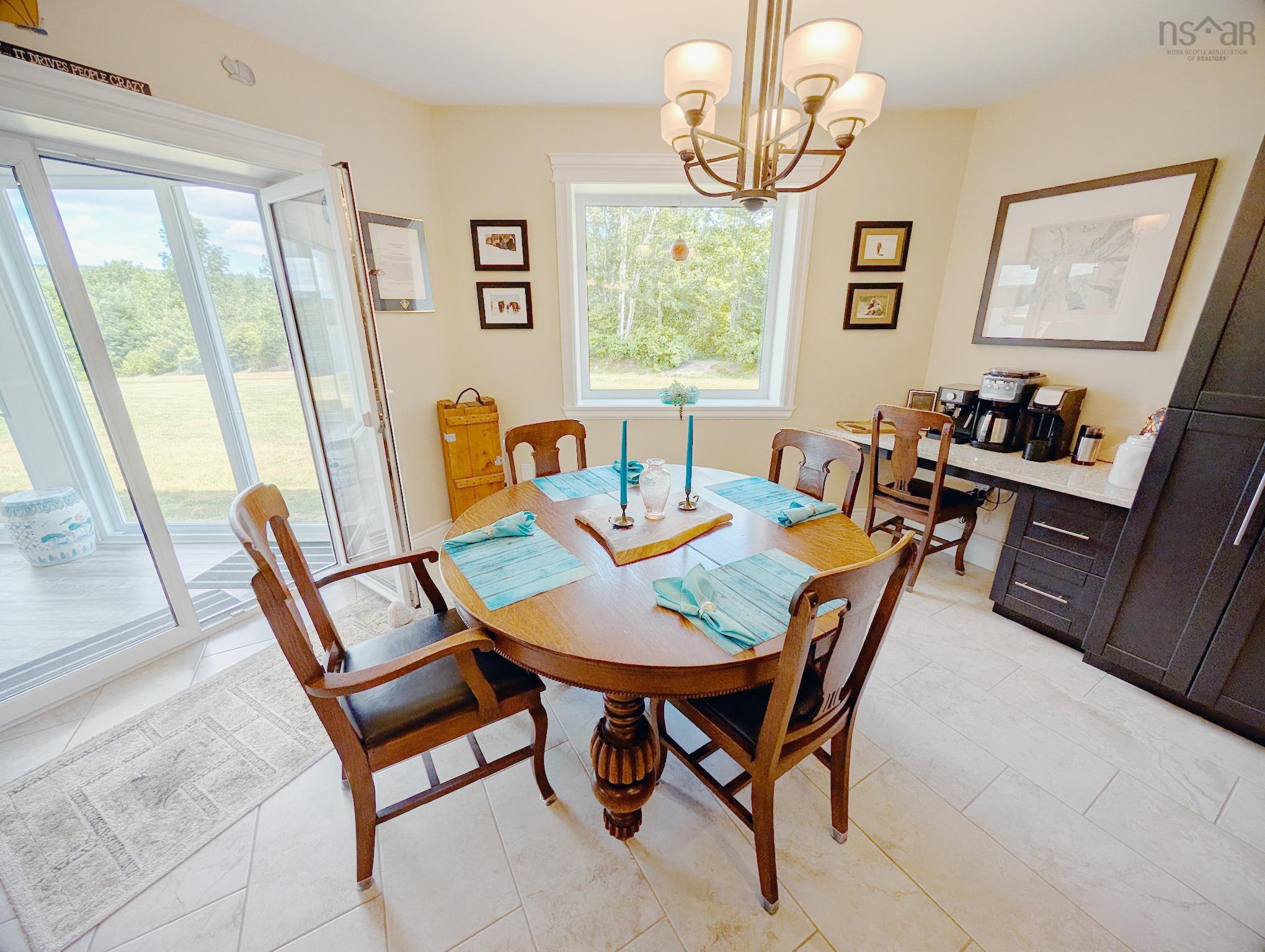 $1,499,000.00: 11637 Highway 16, Boylston