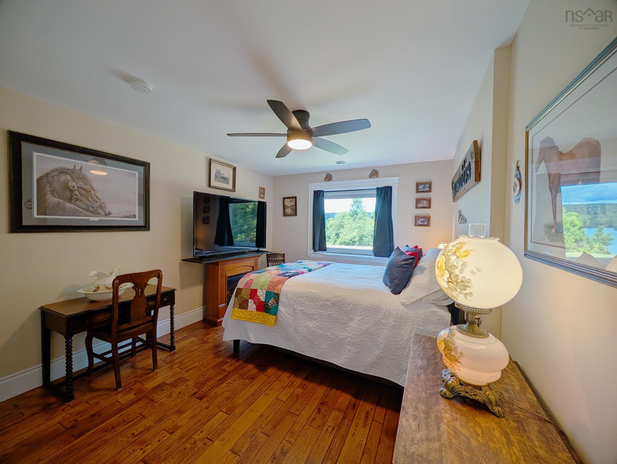$1,499,000.00: 11637 Highway 16, Boylston