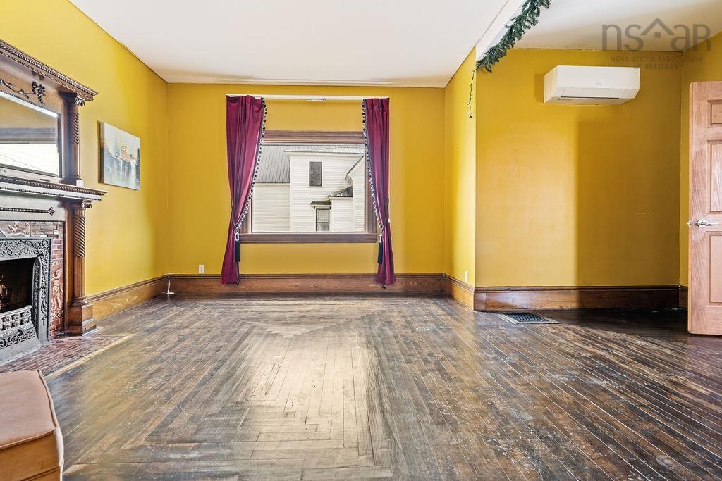 $310,000.00: 472 Main Street, Parrsboro