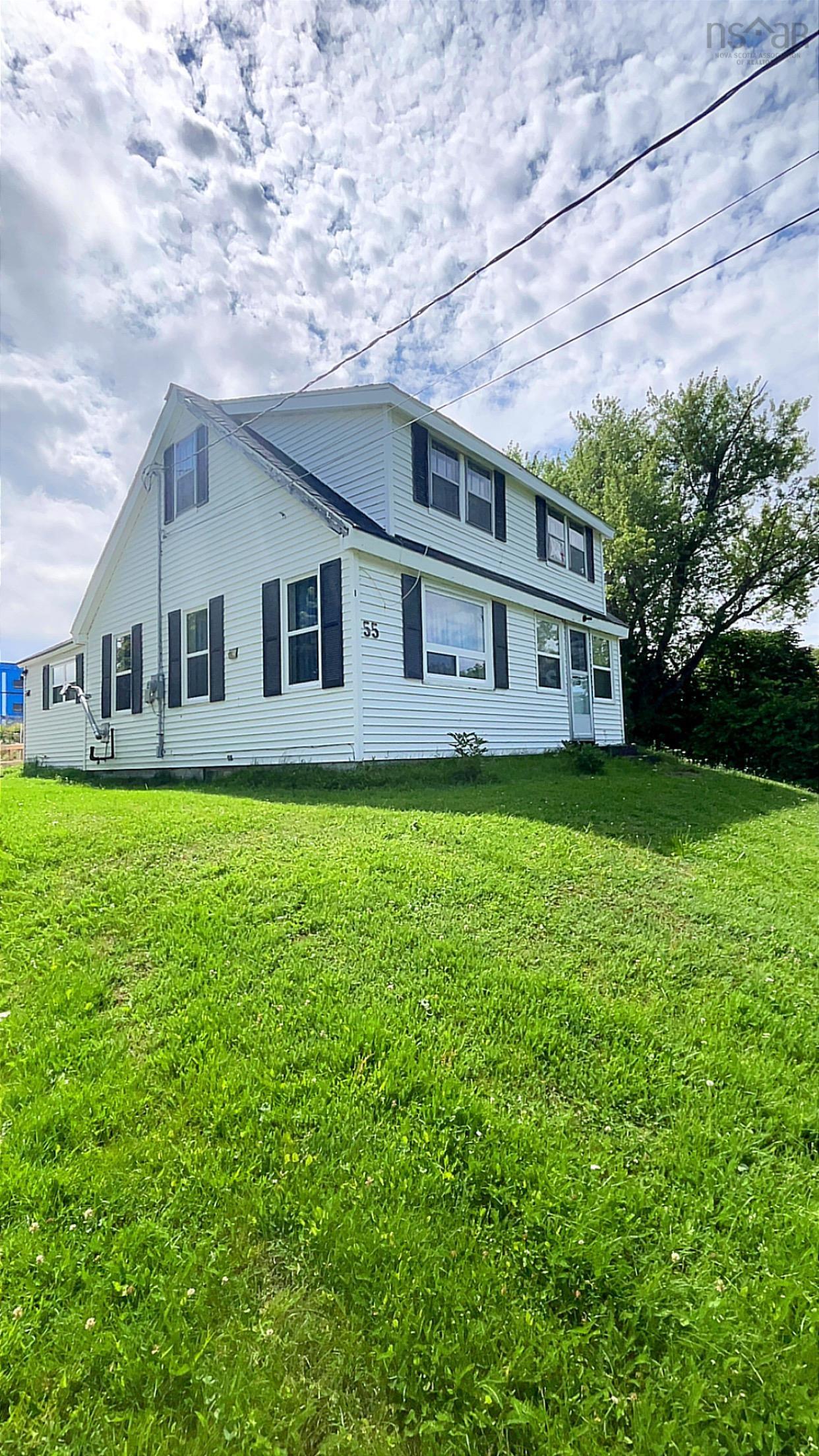 $165,000.00: 55 High Street, Plymouth