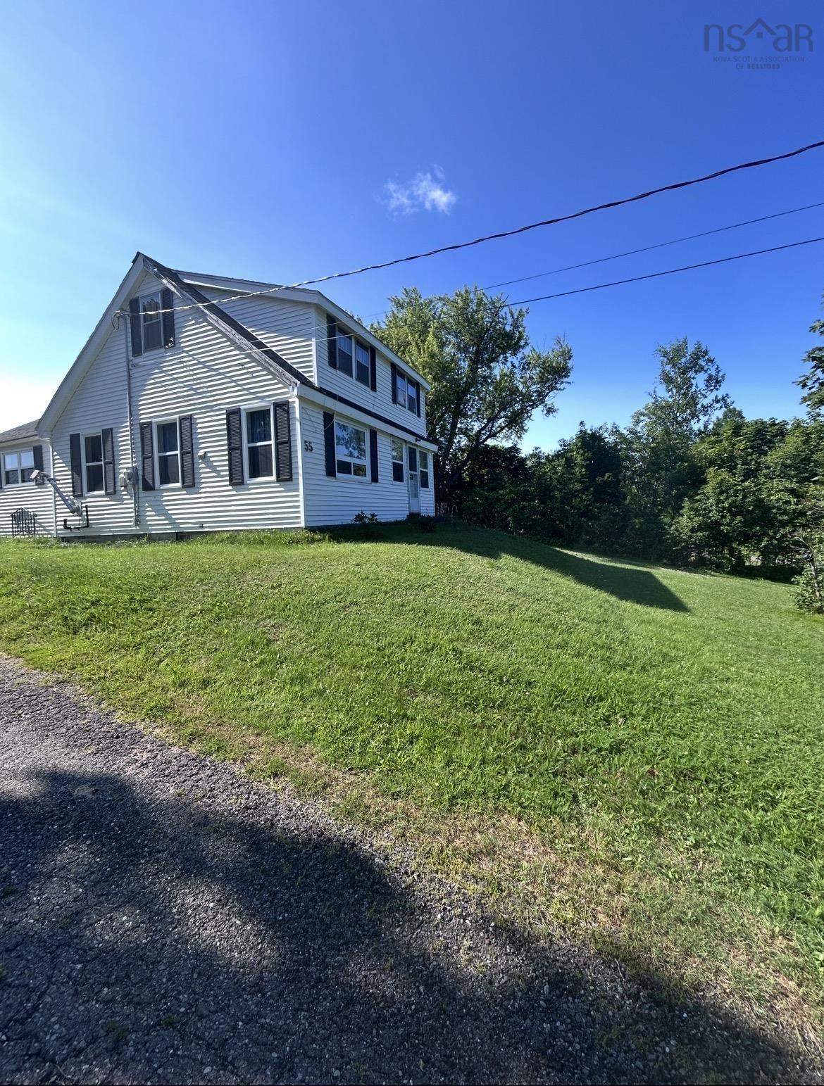 $165,000.00: 55 High Street, Plymouth