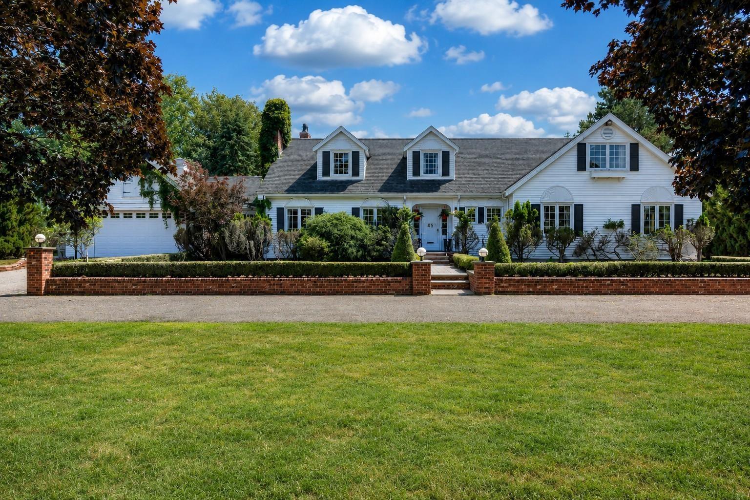 $1,250,000.00: 45 Longworth Avenue, Truro