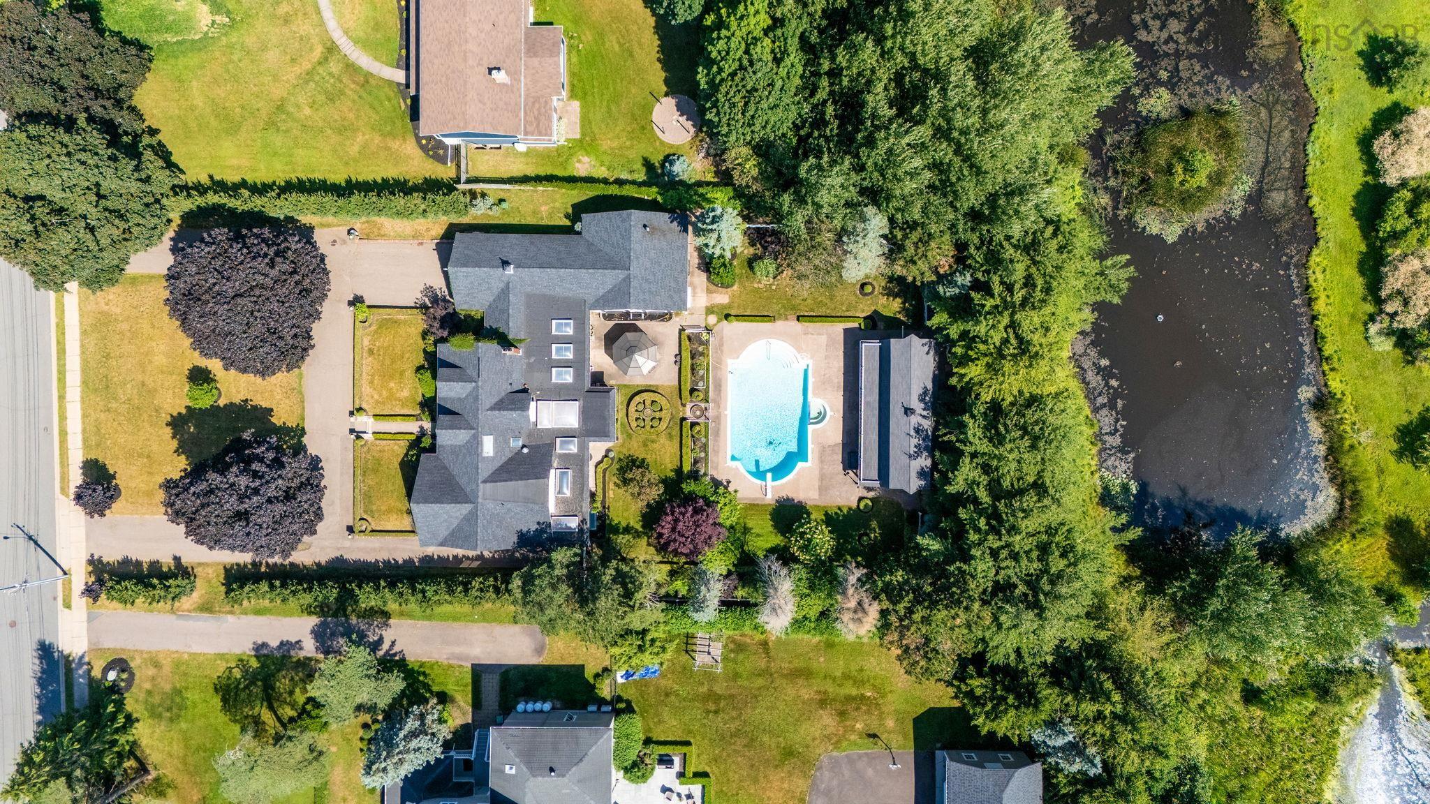 $1,250,000.00: 45 Longworth Avenue, Truro