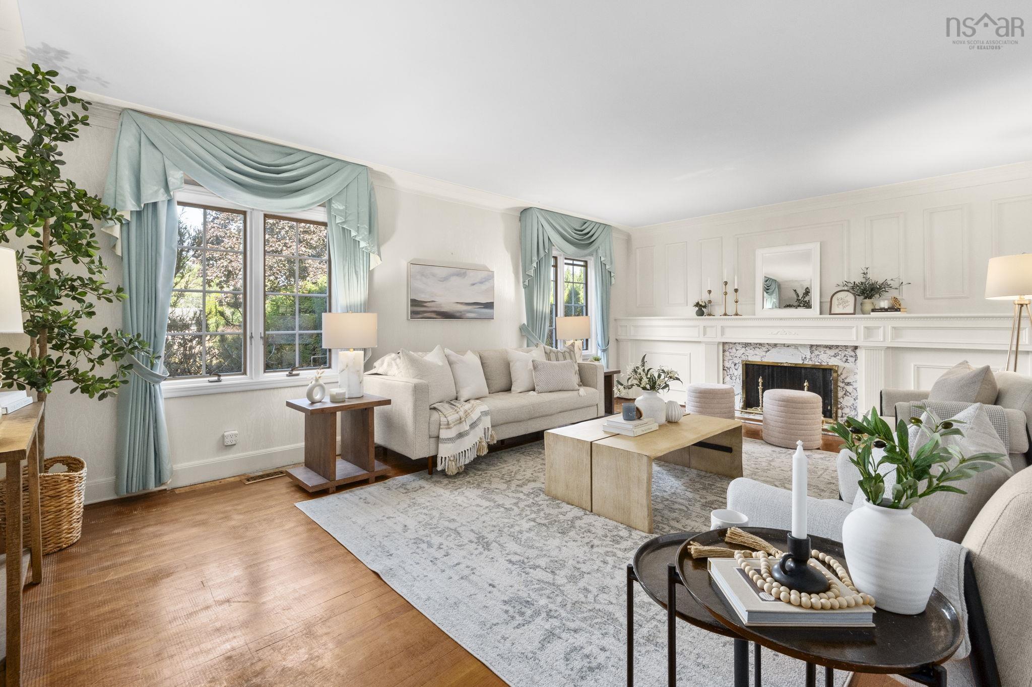 $1,250,000.00: 45 Longworth Avenue, Truro