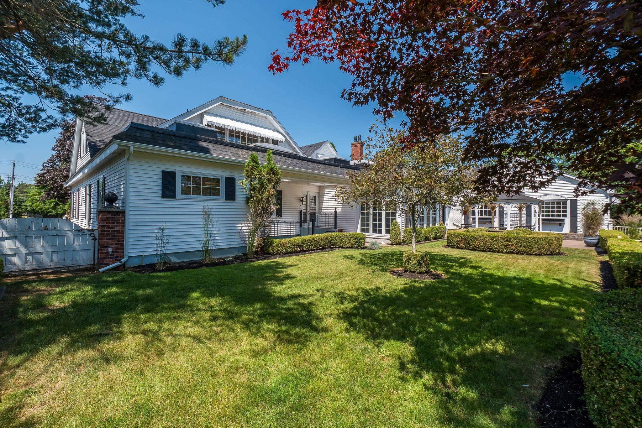 $1,250,000.00: 45 Longworth Avenue, Truro