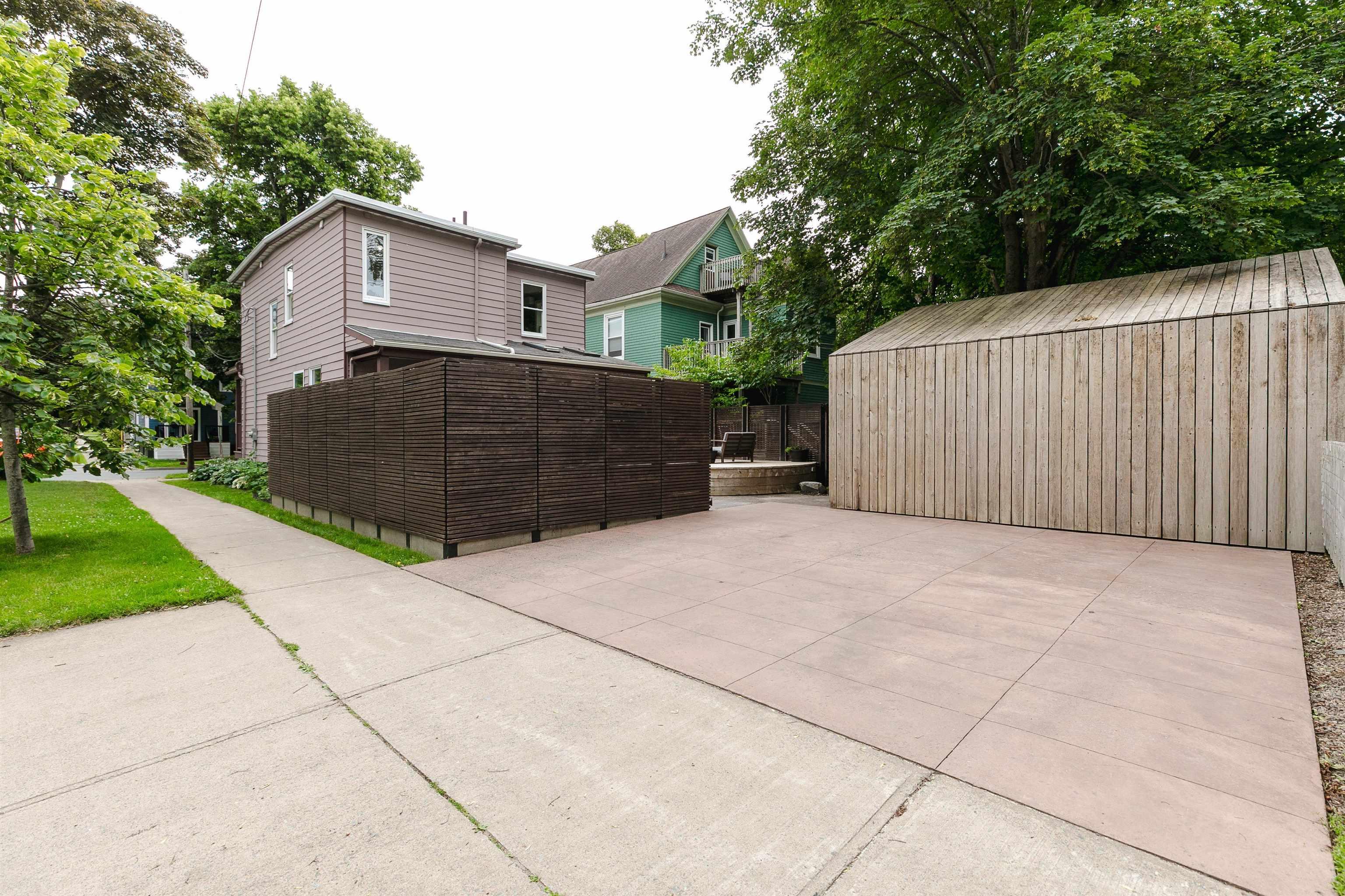 1890 Vernon Street, Halifax, NS (MLS 202618883)