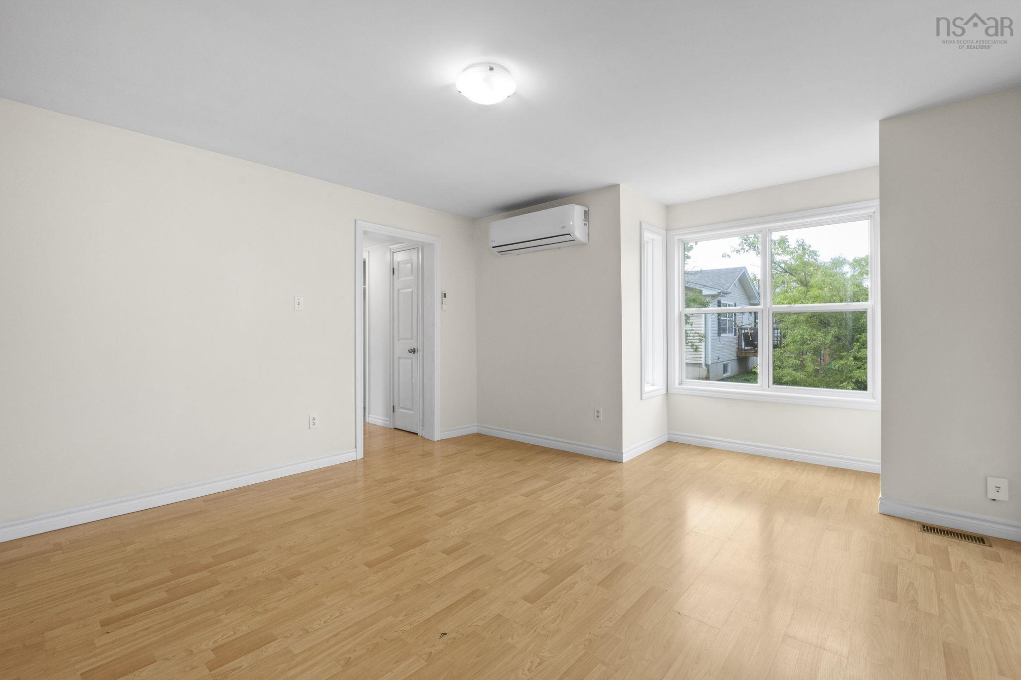 $385,000.00: 219 George Street, Stewiacke