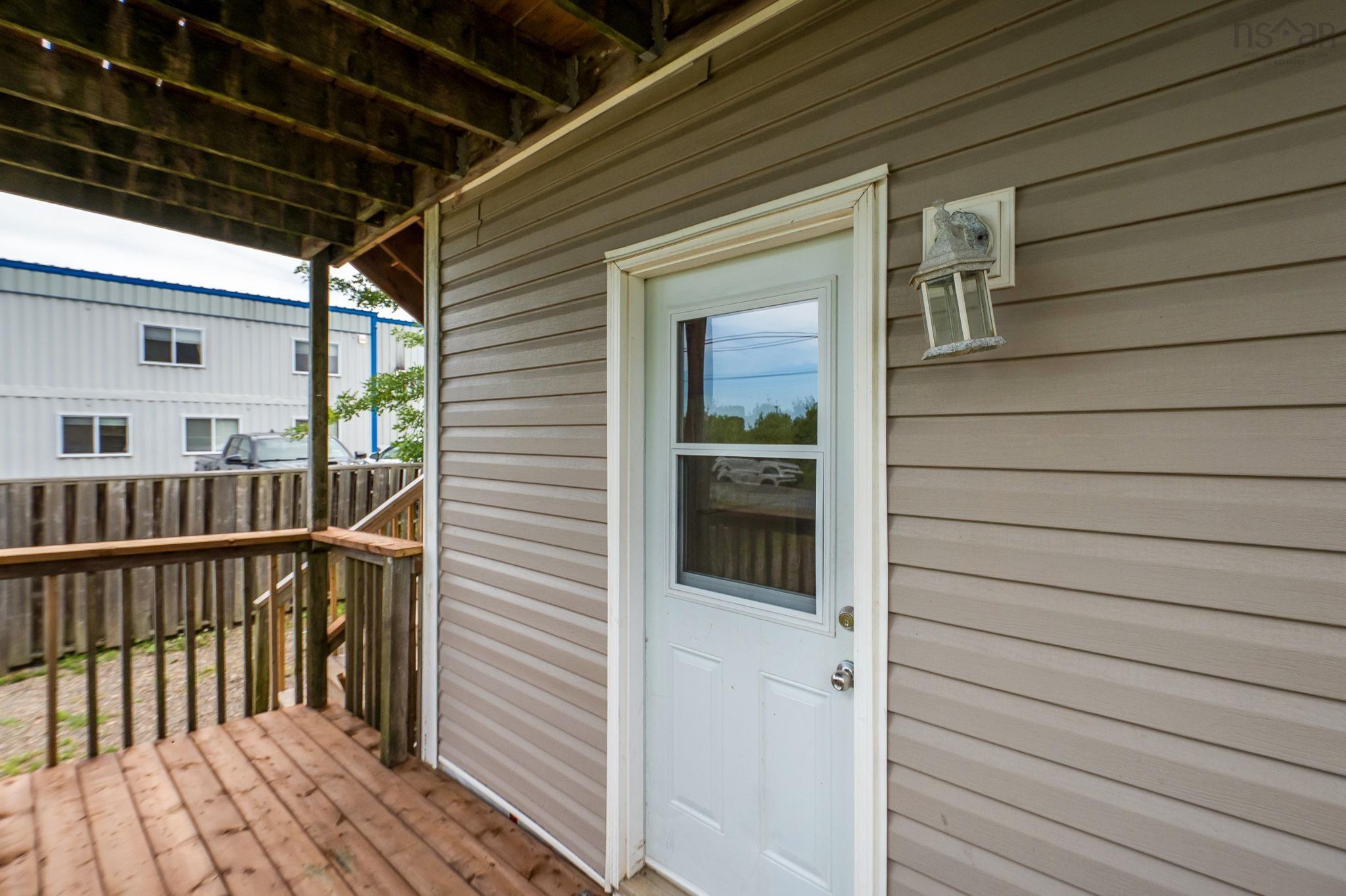 $385,000.00: 219 George Street, Stewiacke