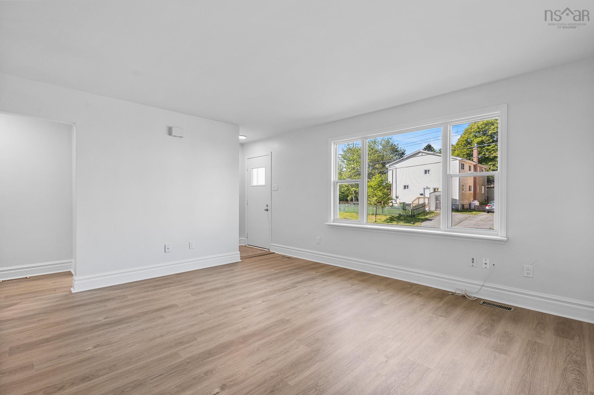5/5a Marilyn Drive, Dartmouth, NS (MLS 202618891)