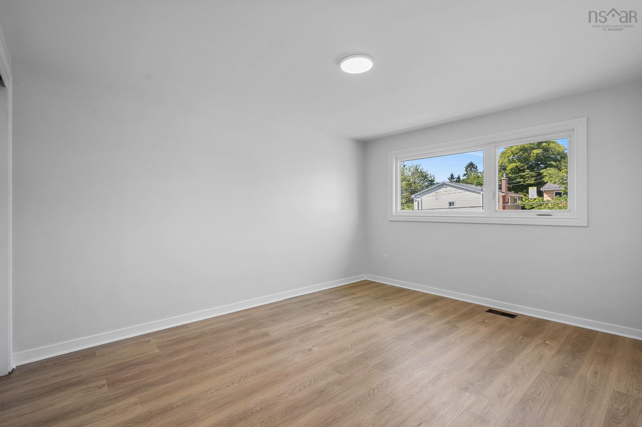 5/5a Marilyn Drive, Dartmouth, NS (MLS 202618891)