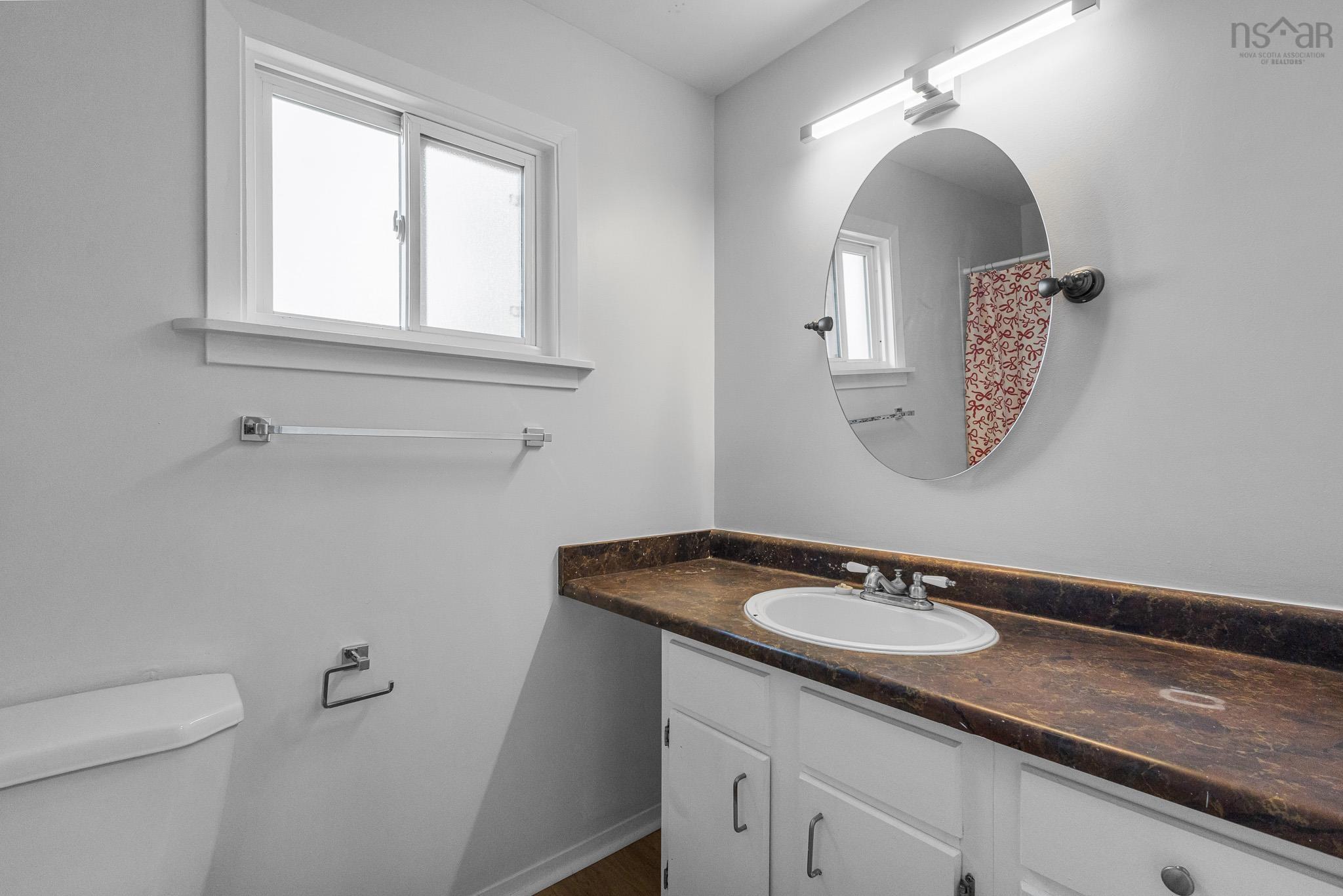 5/5a Marilyn Drive, Dartmouth, NS (MLS 202618891)