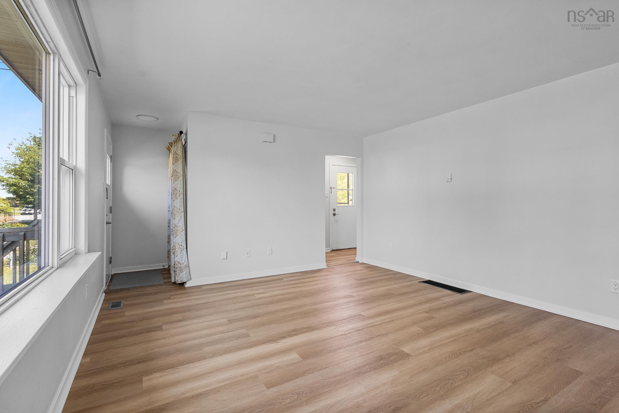 5/5a Marilyn Drive, Dartmouth, NS (MLS 202618891)