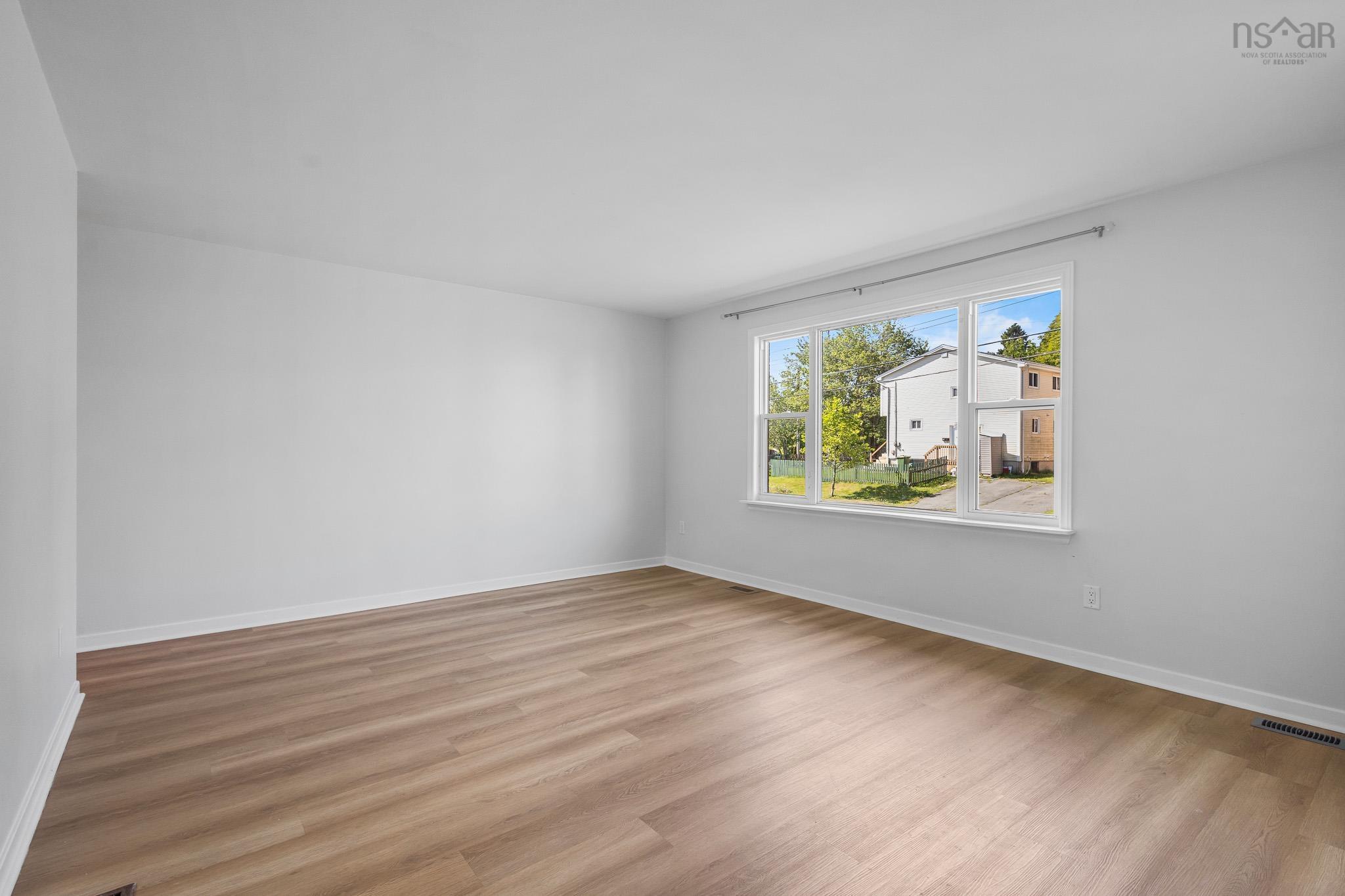 5/5a Marilyn Drive, Dartmouth, NS (MLS 202618891)