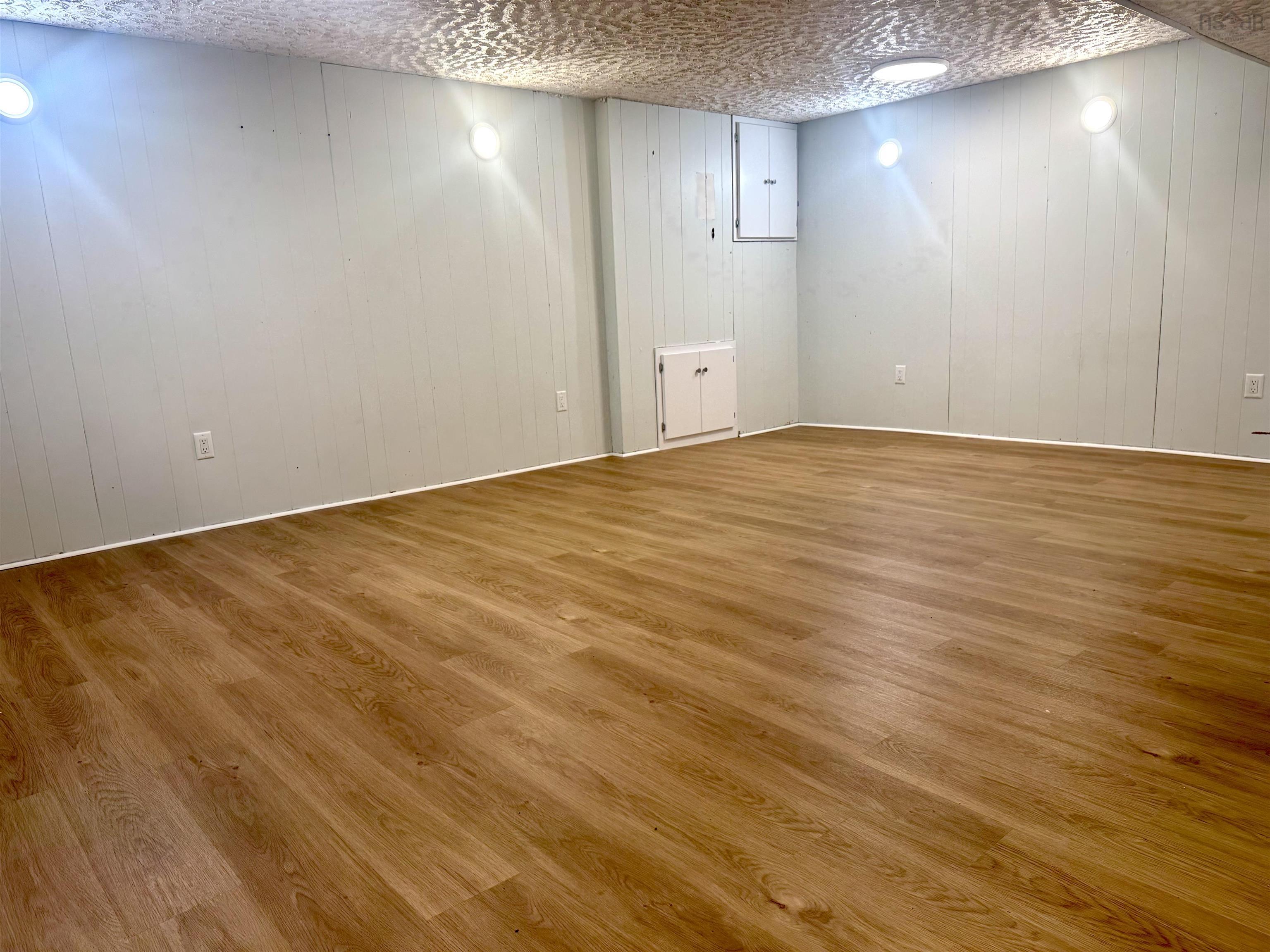 $699,900.00: 5/5A Marilyn Drive, Dartmouth