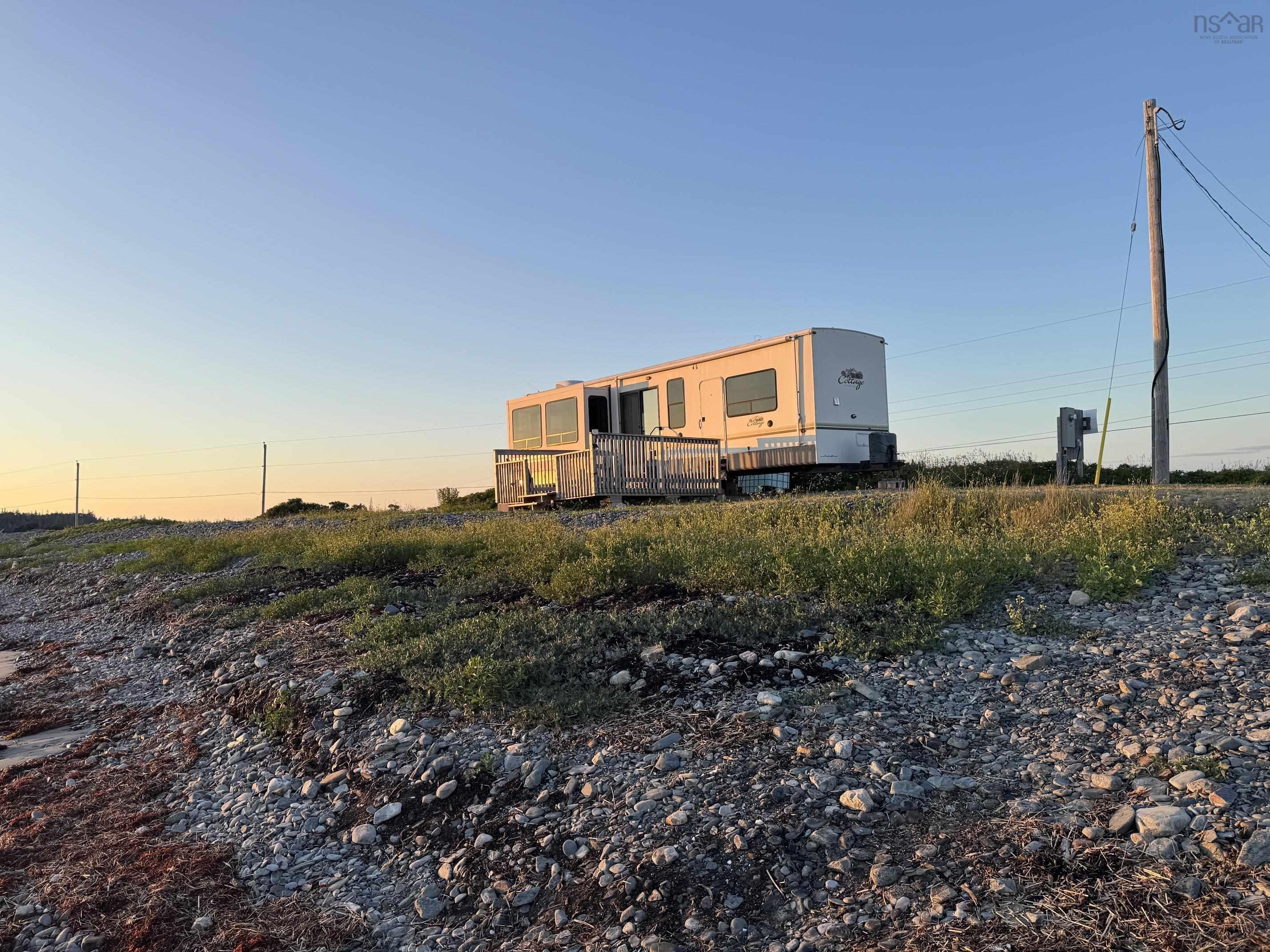 $149,900.00: 1654 Highway 304, Cape Forchu
