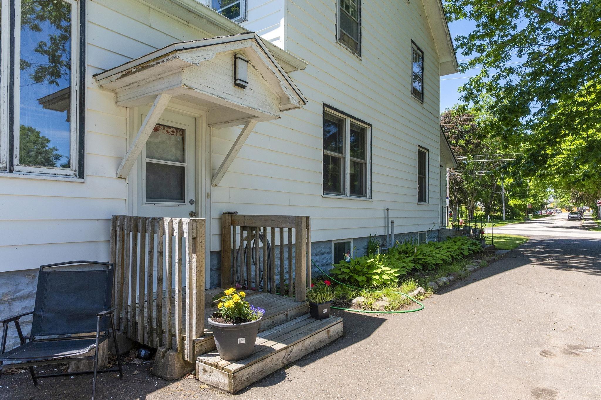 $369,900.00: 68 Connaught Avenue, Middleton