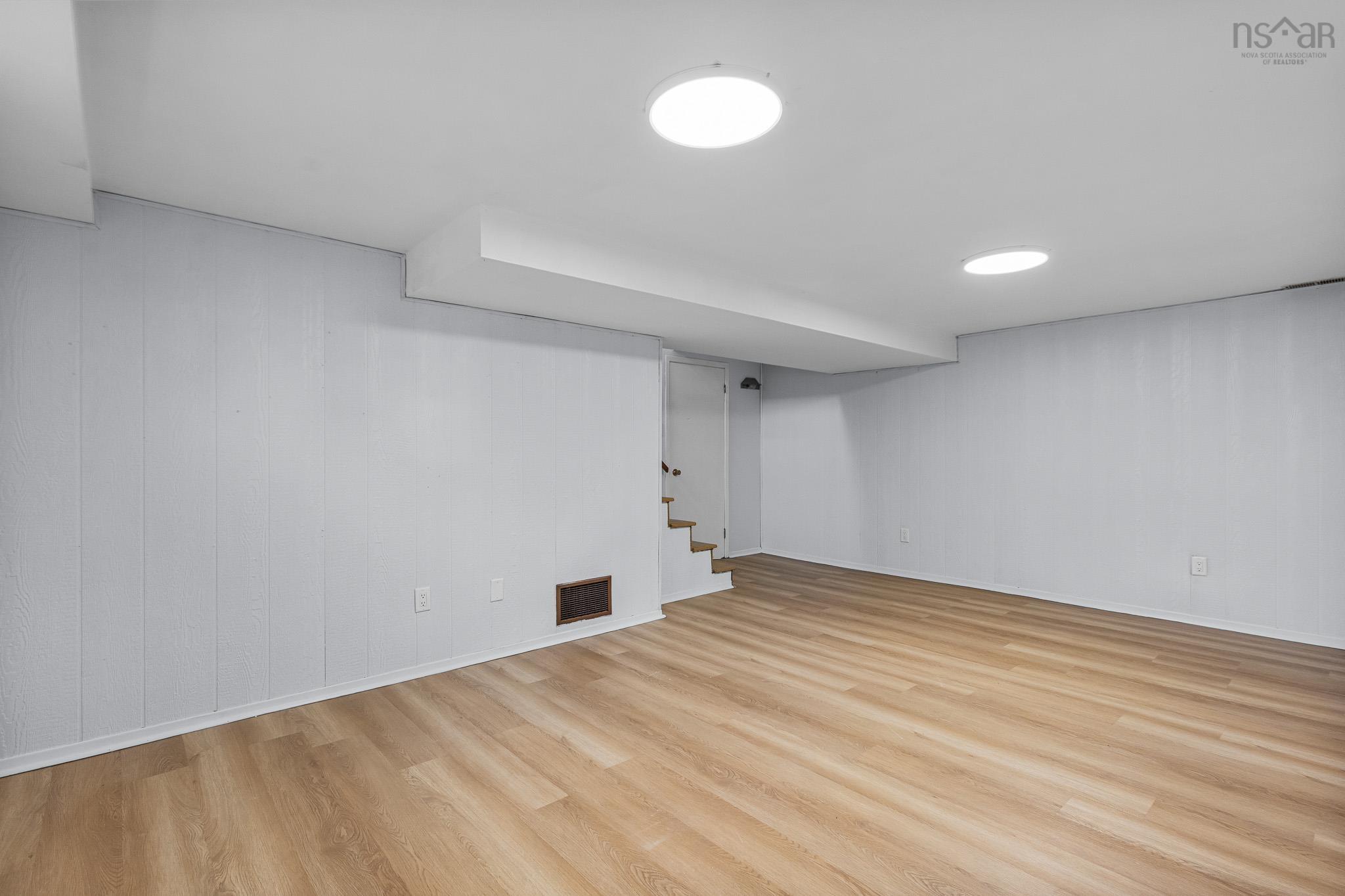 5/5a Marilyn Drive, Dartmouth, NS (MLS 202618896)