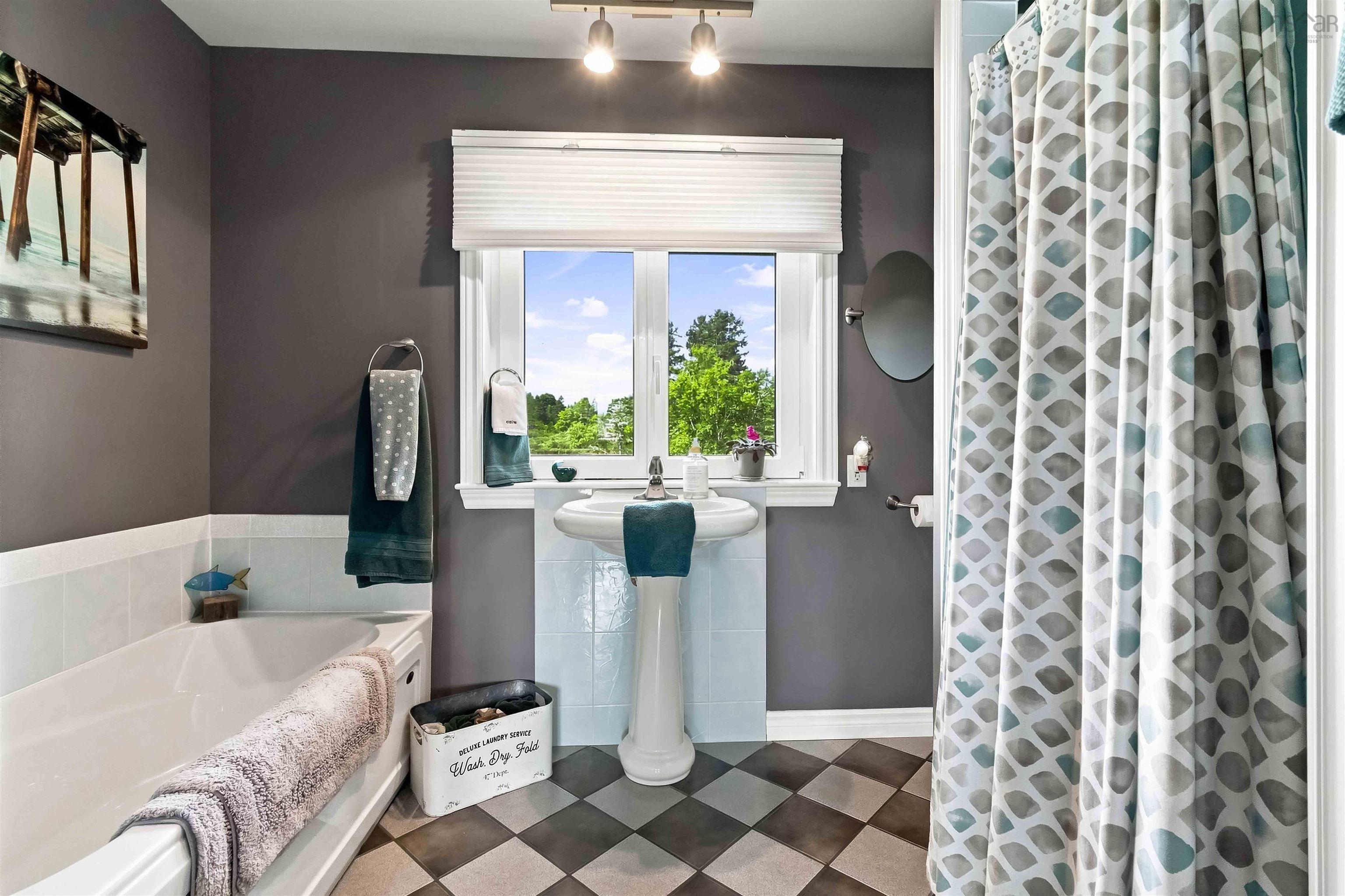 $674,900.00: 78 Fort Point Road, Lahave