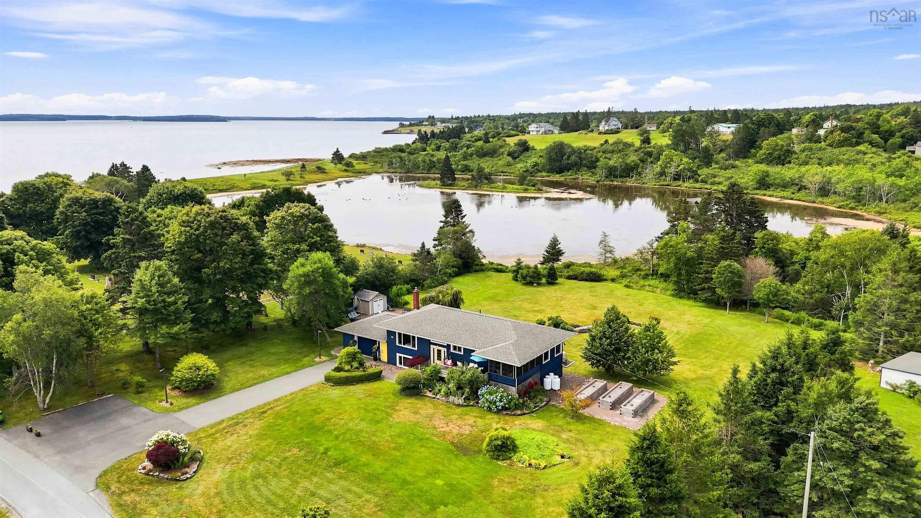 $674,900.00: 78 Fort Point Road, Lahave