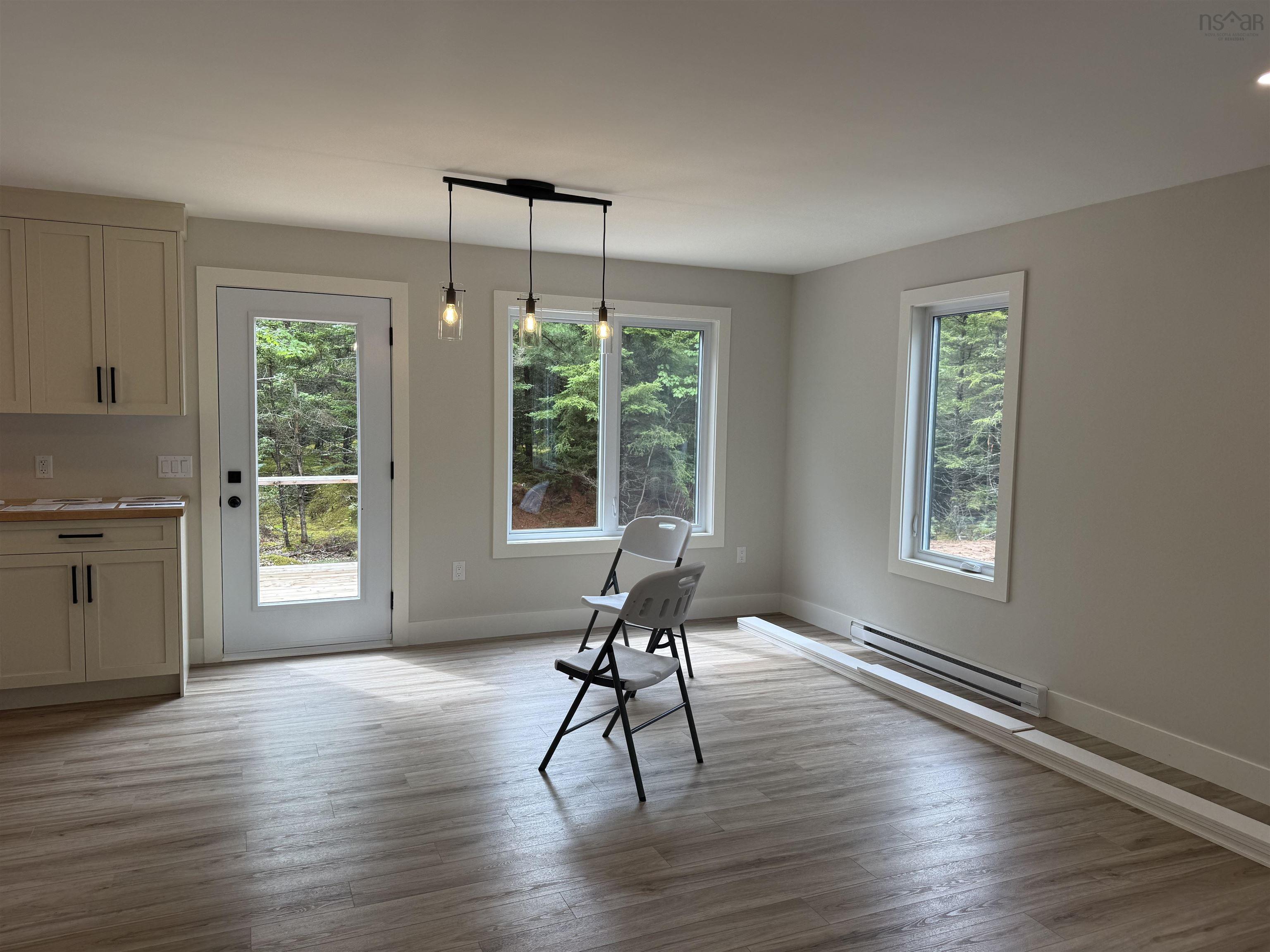 $499,900.00: 286 390 Loon Point, East Uniacke