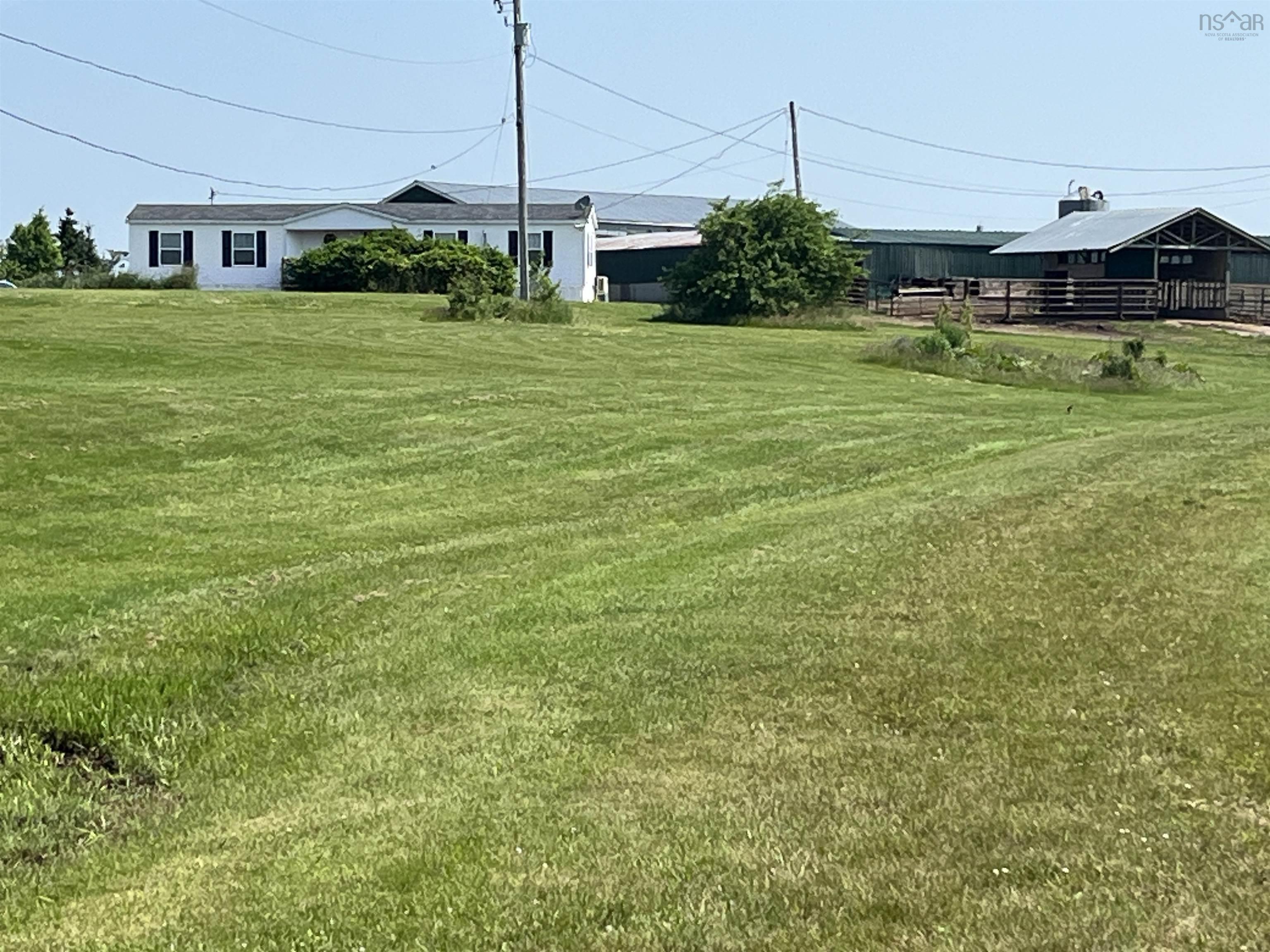 $1,650,000.00: 92 Putnam Road, Masstown