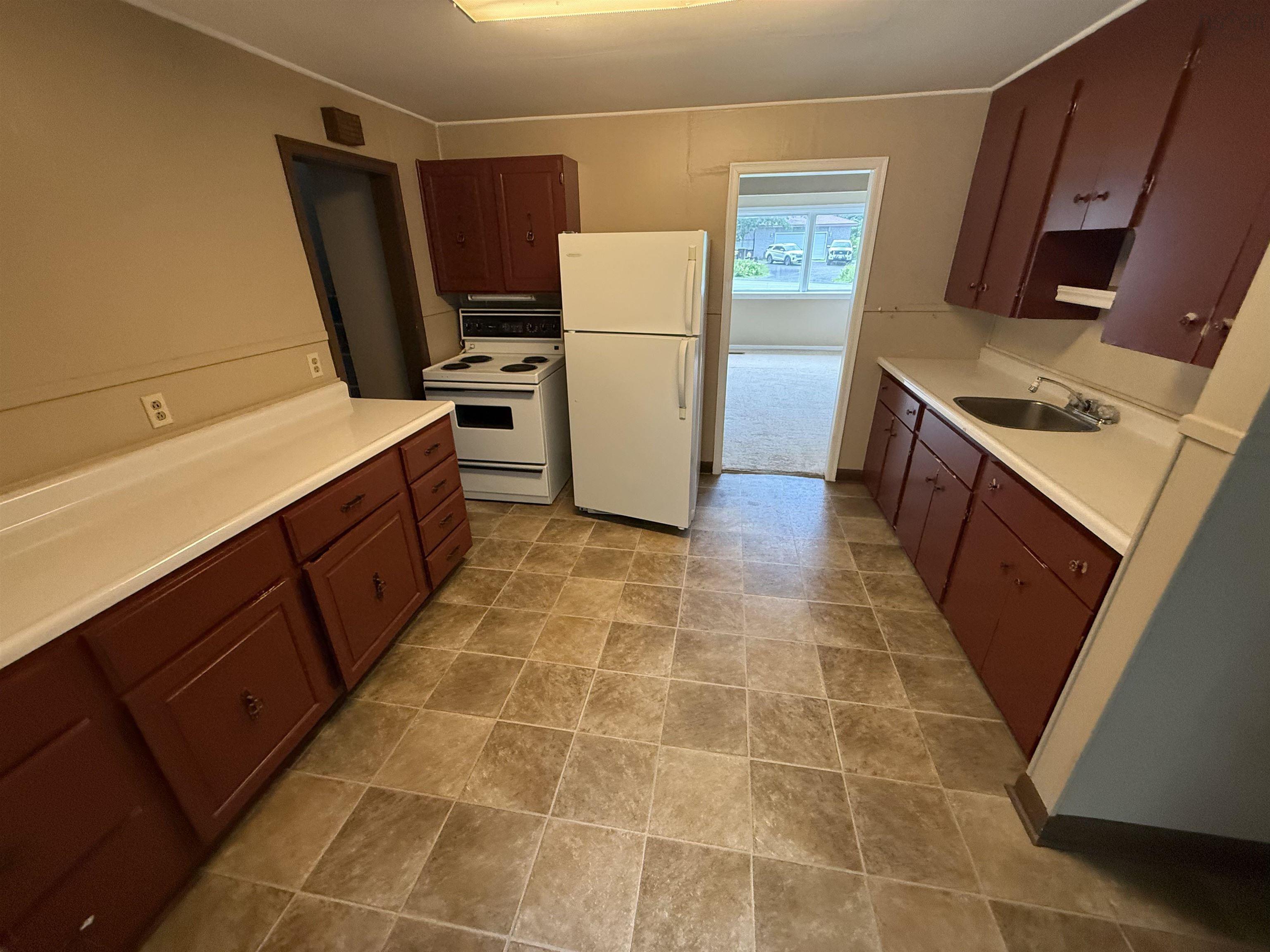 $319,000.00: 2317 Highway 325, Oakhill