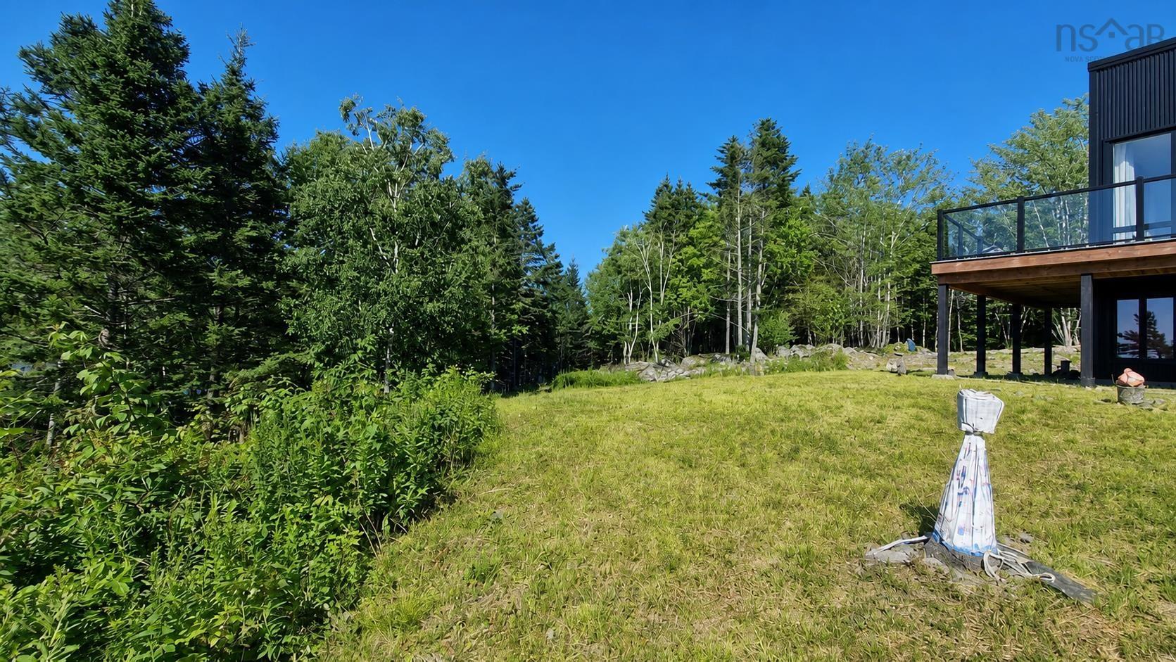 $769,900.00: 93 Maple Leaf Drive, East Canaan