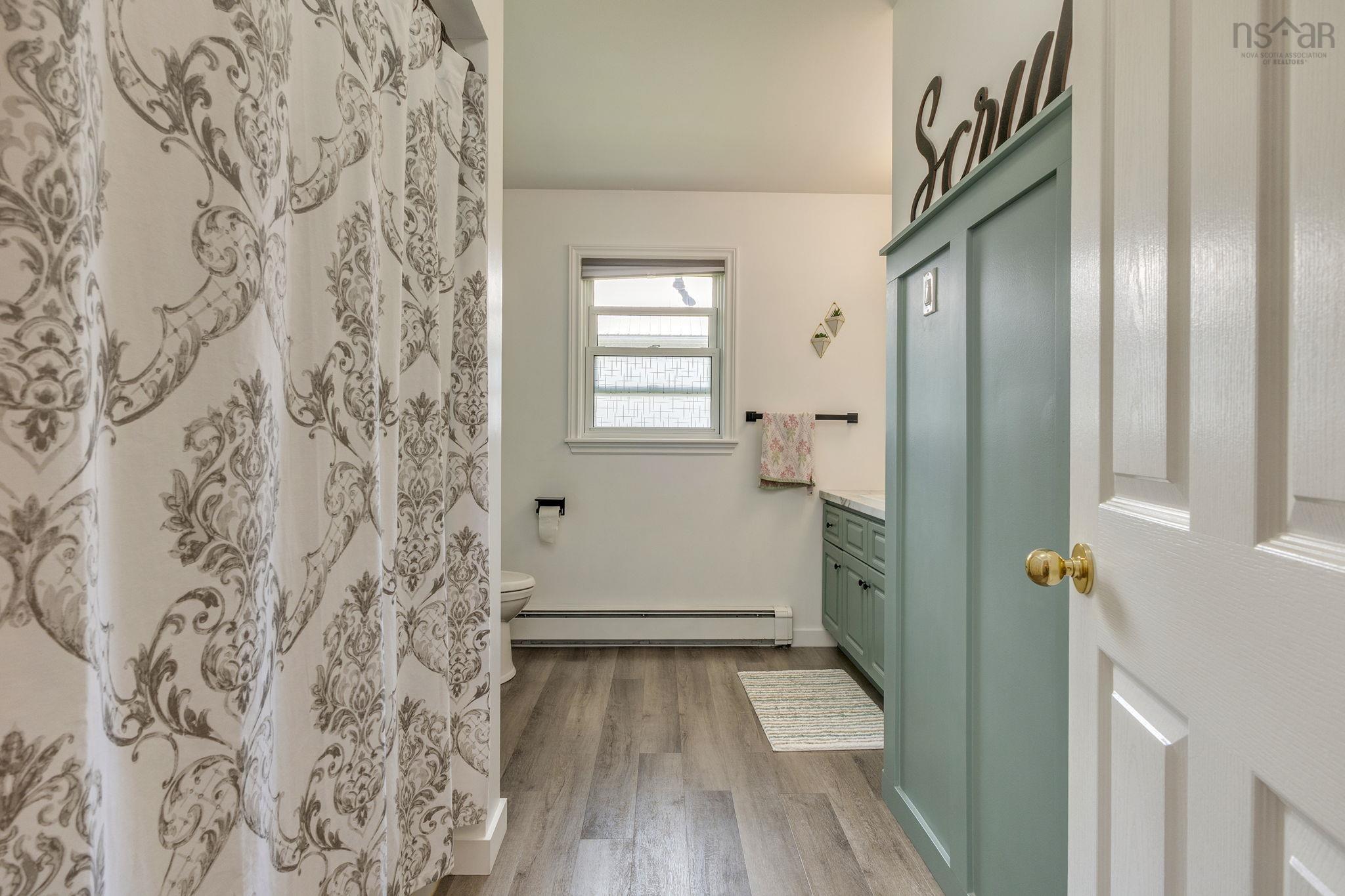$574,900.00: 10 Brookside Avenue, Lantz
