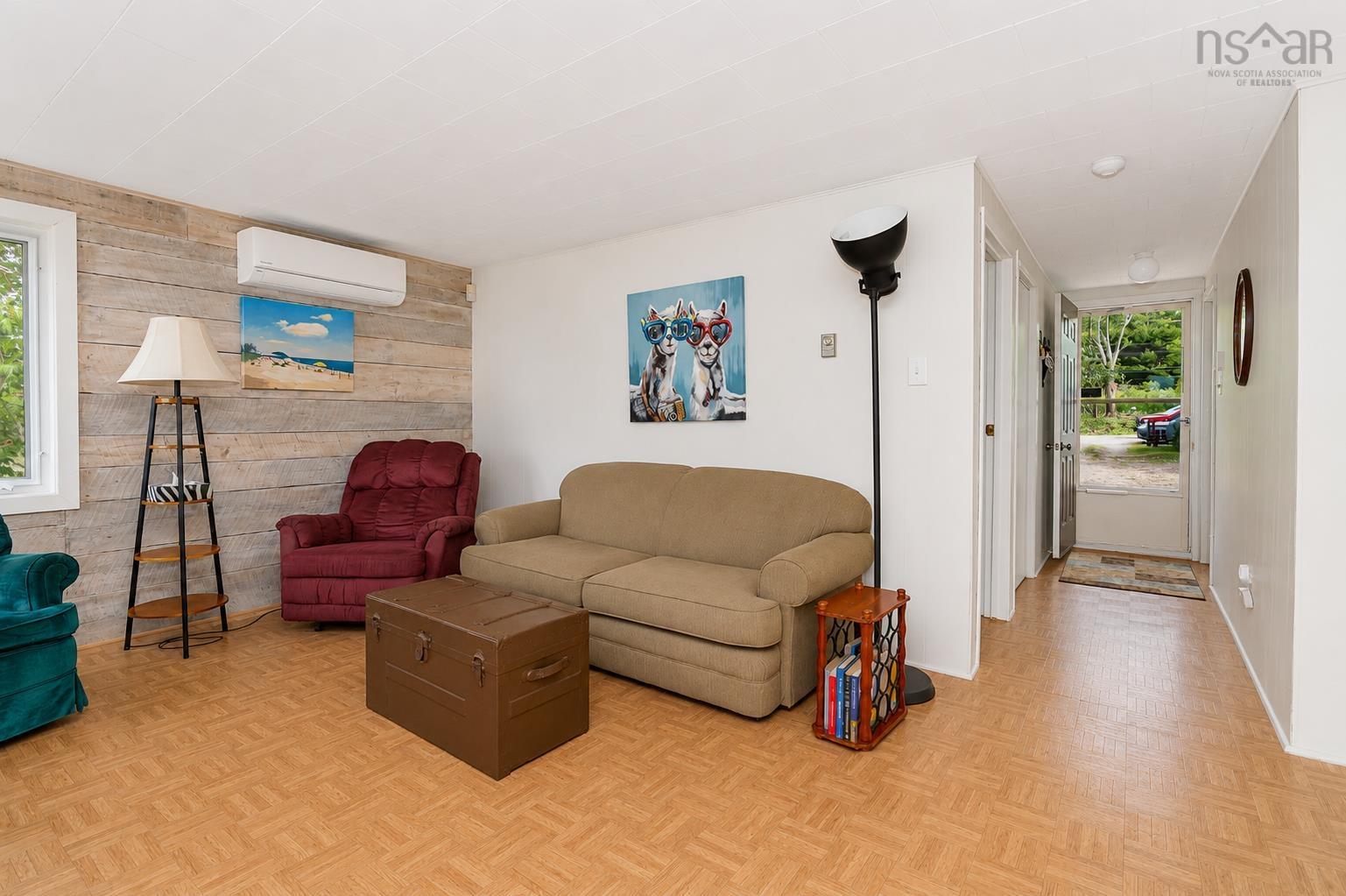 $459,999.00: 7498 East Bay Highway, Big Pond