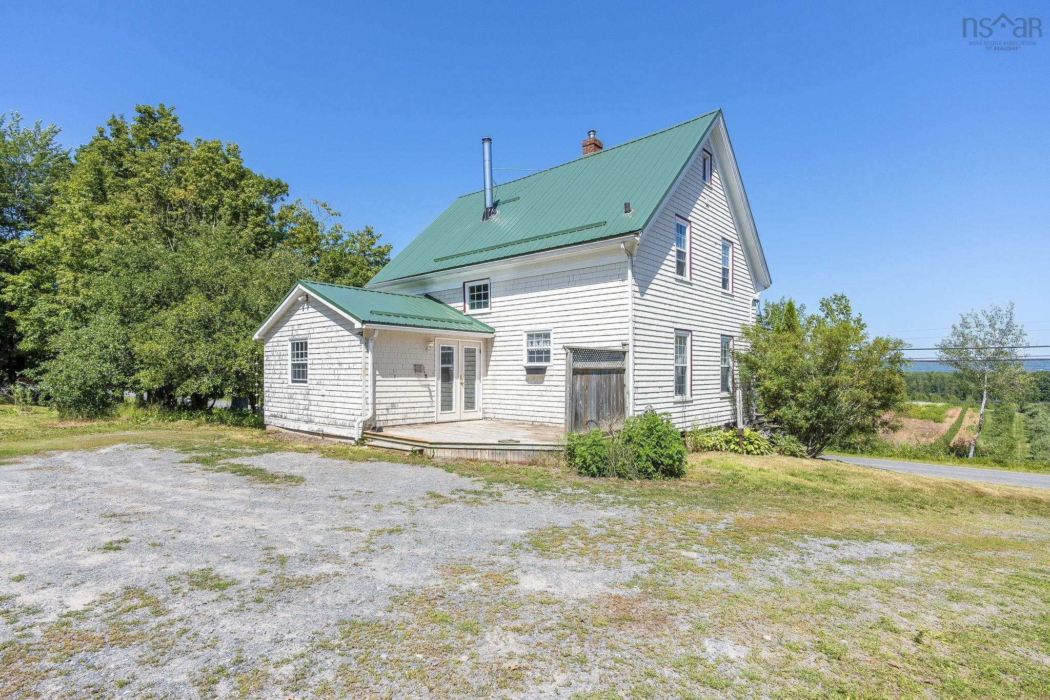 $330,000.00: 4902 Highway 1, Waterville