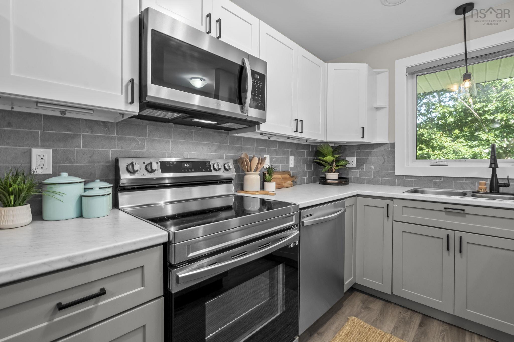 $315,000.00: 1055 Marie Crescent, North Kentville