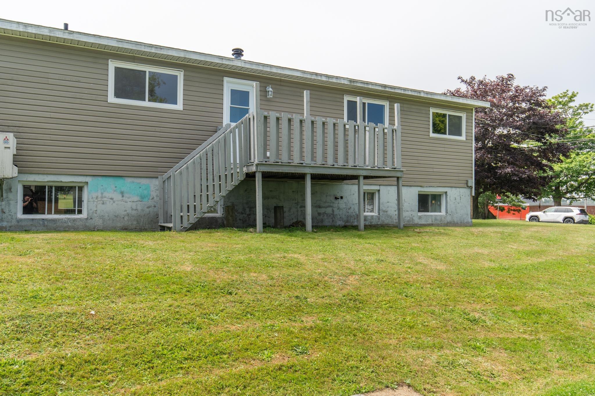 $359,900.00: 2 Huntington Street, Yarmouth