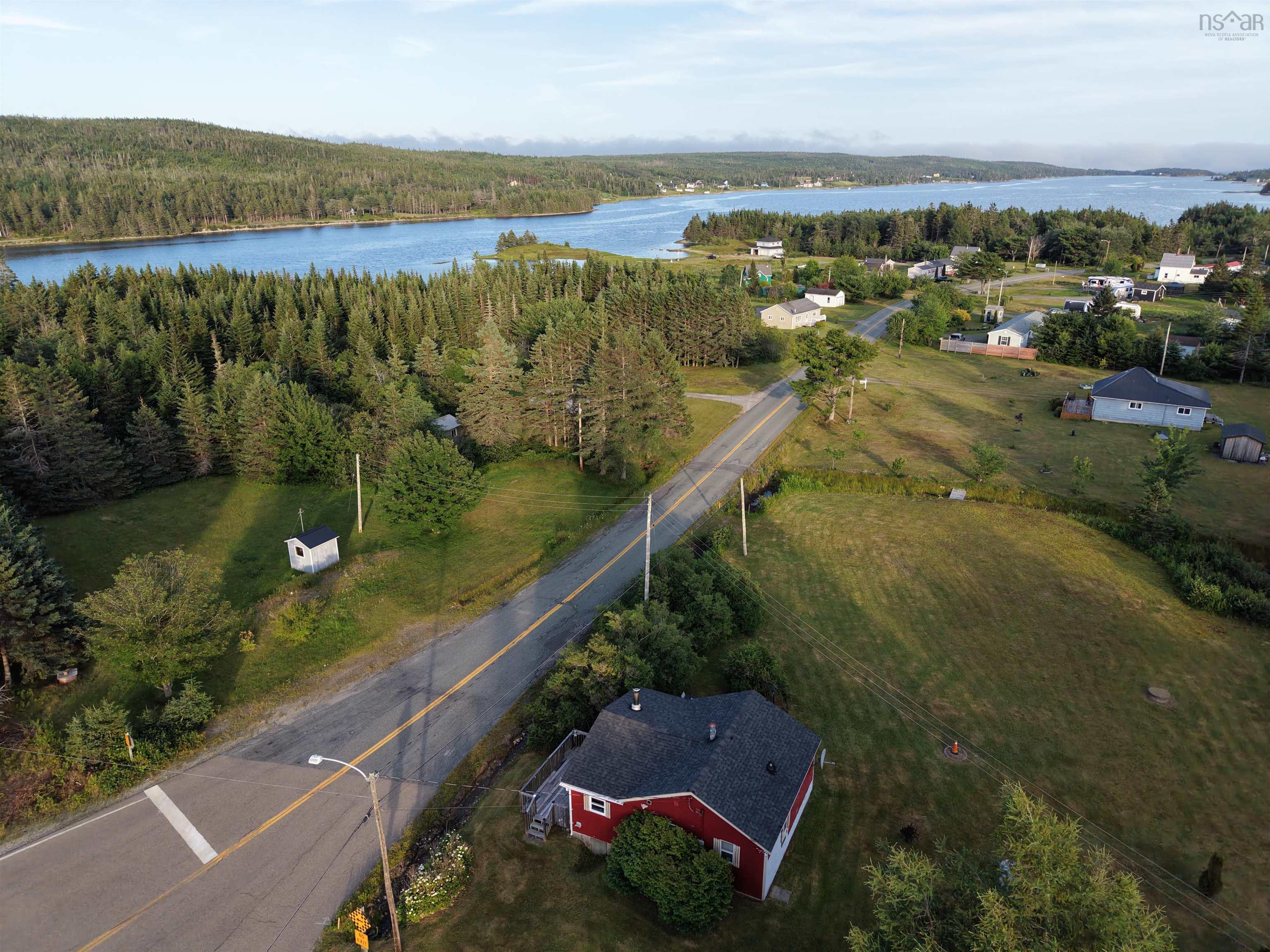 $49,900.00: 13713 Highway 316, Isaacs Harbour
